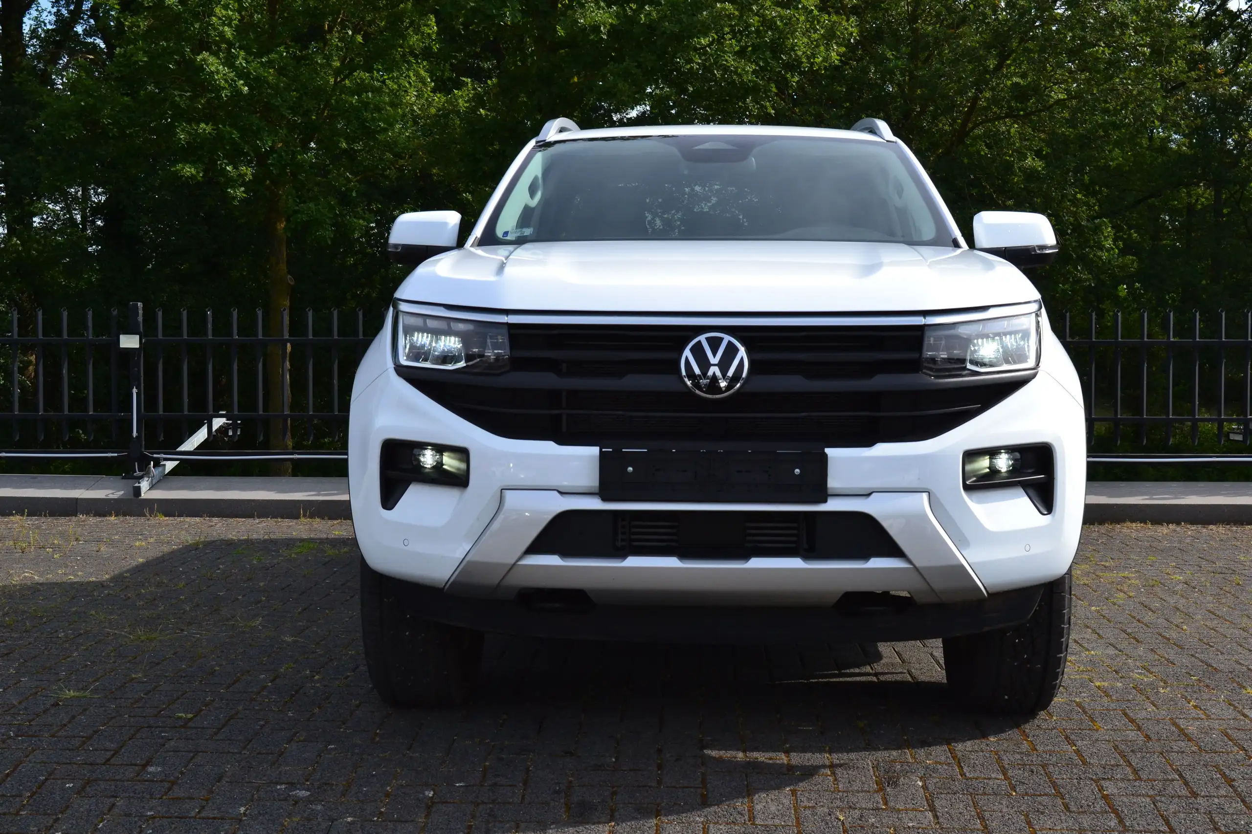 Volkswagen - Amarok