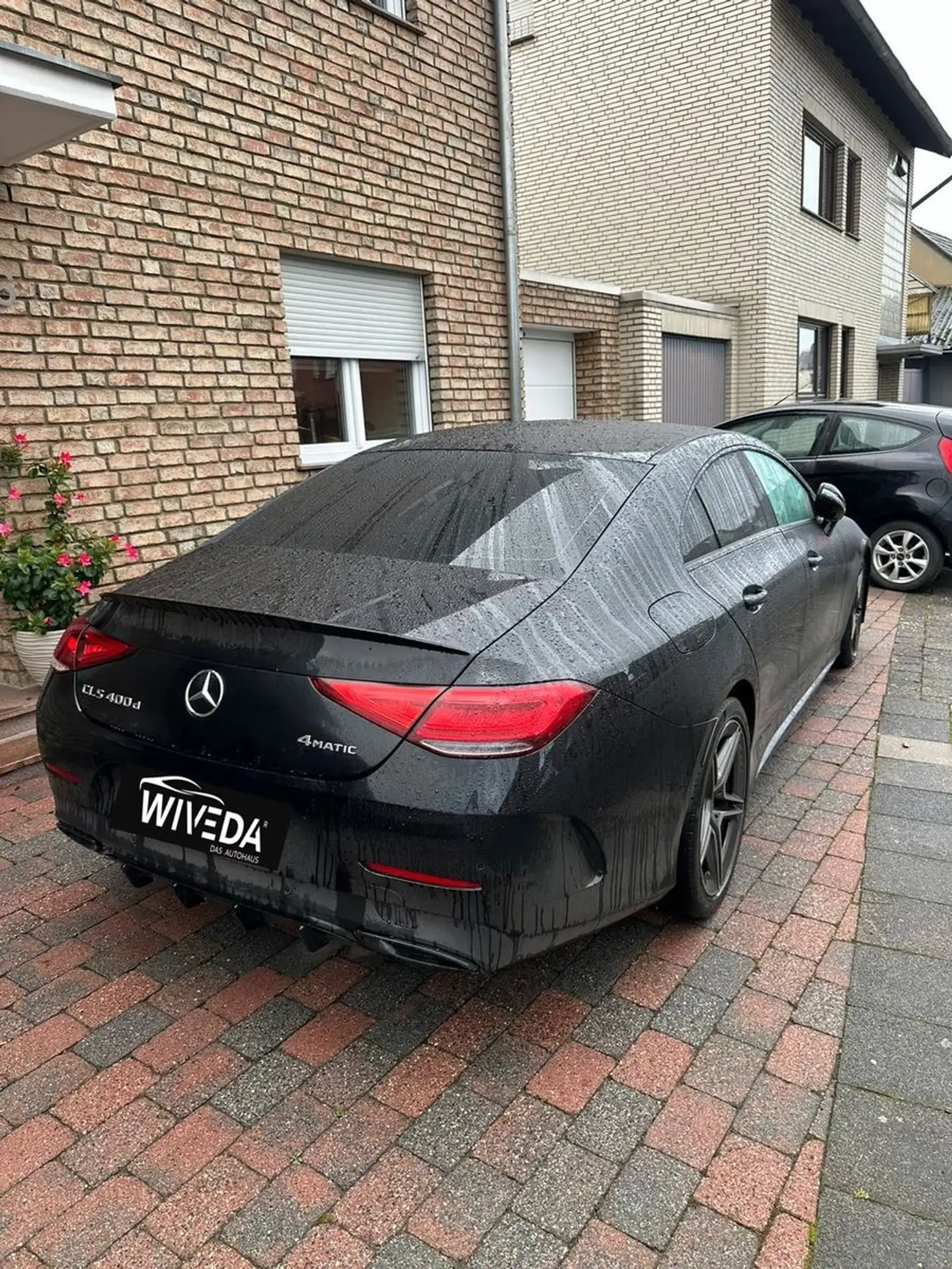 Mercedes-Benz - CLS 400