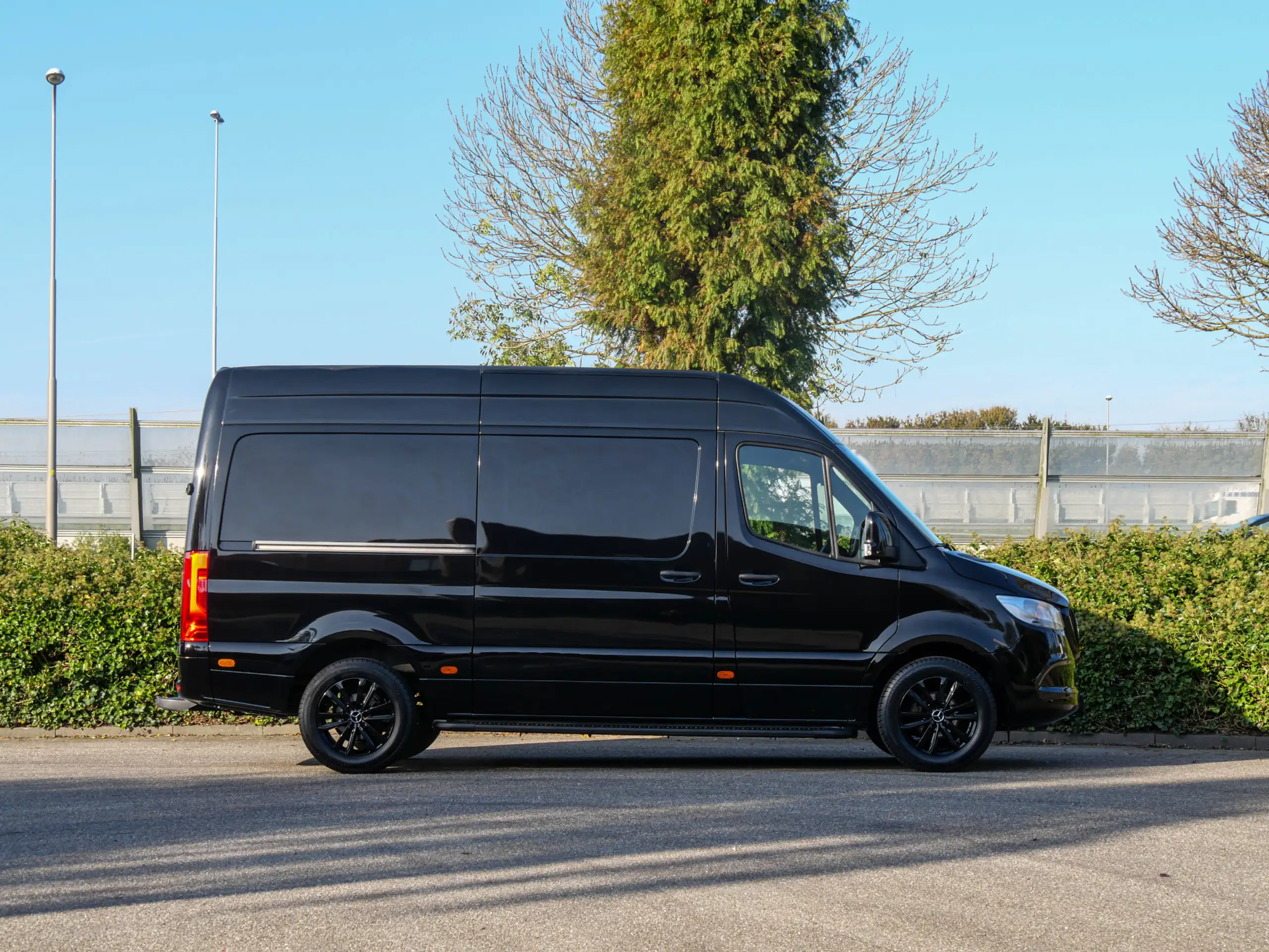 Mercedes-Benz - Sprinter