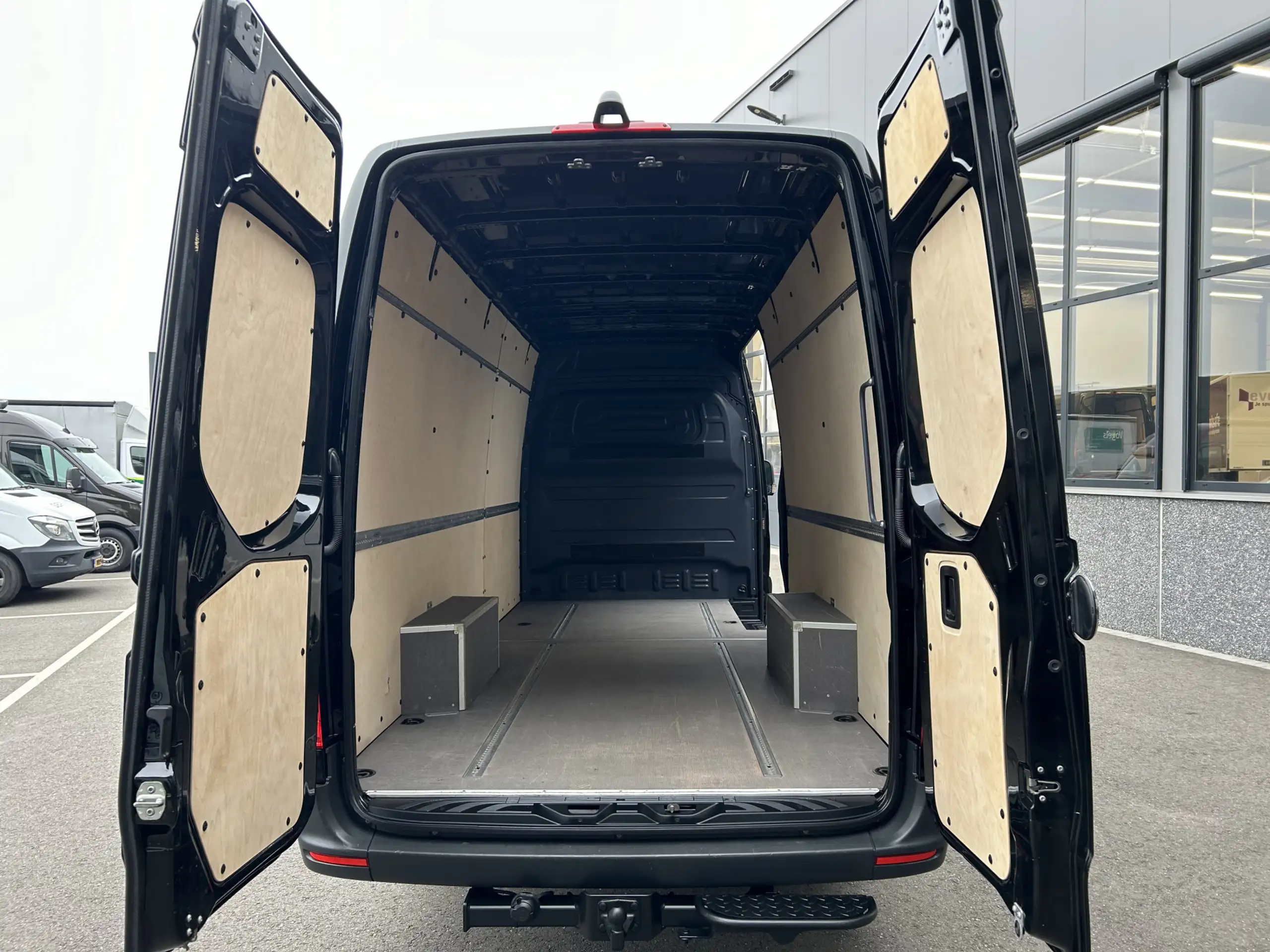 Mercedes-Benz - Sprinter