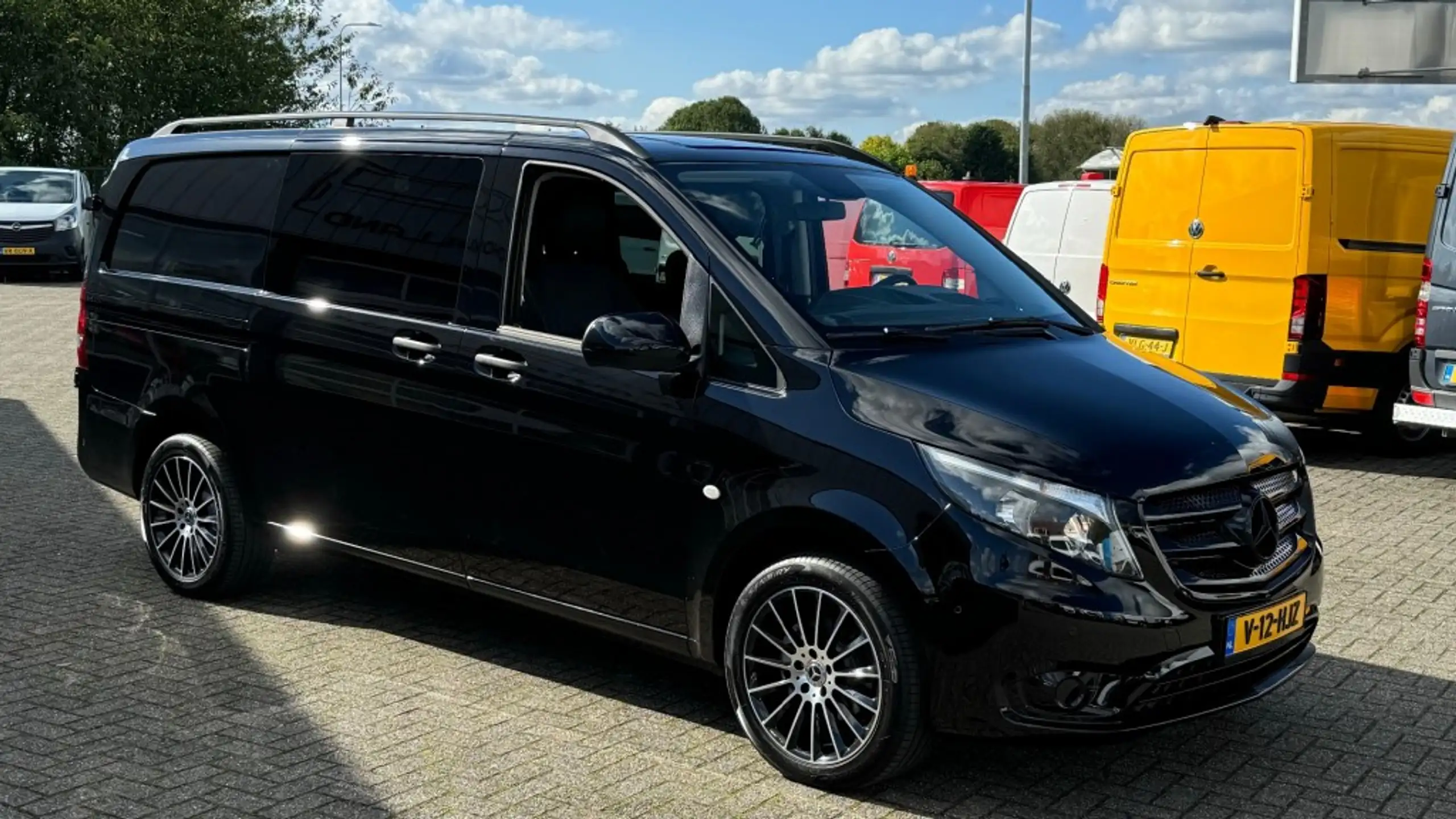 Mercedes-Benz - Vito