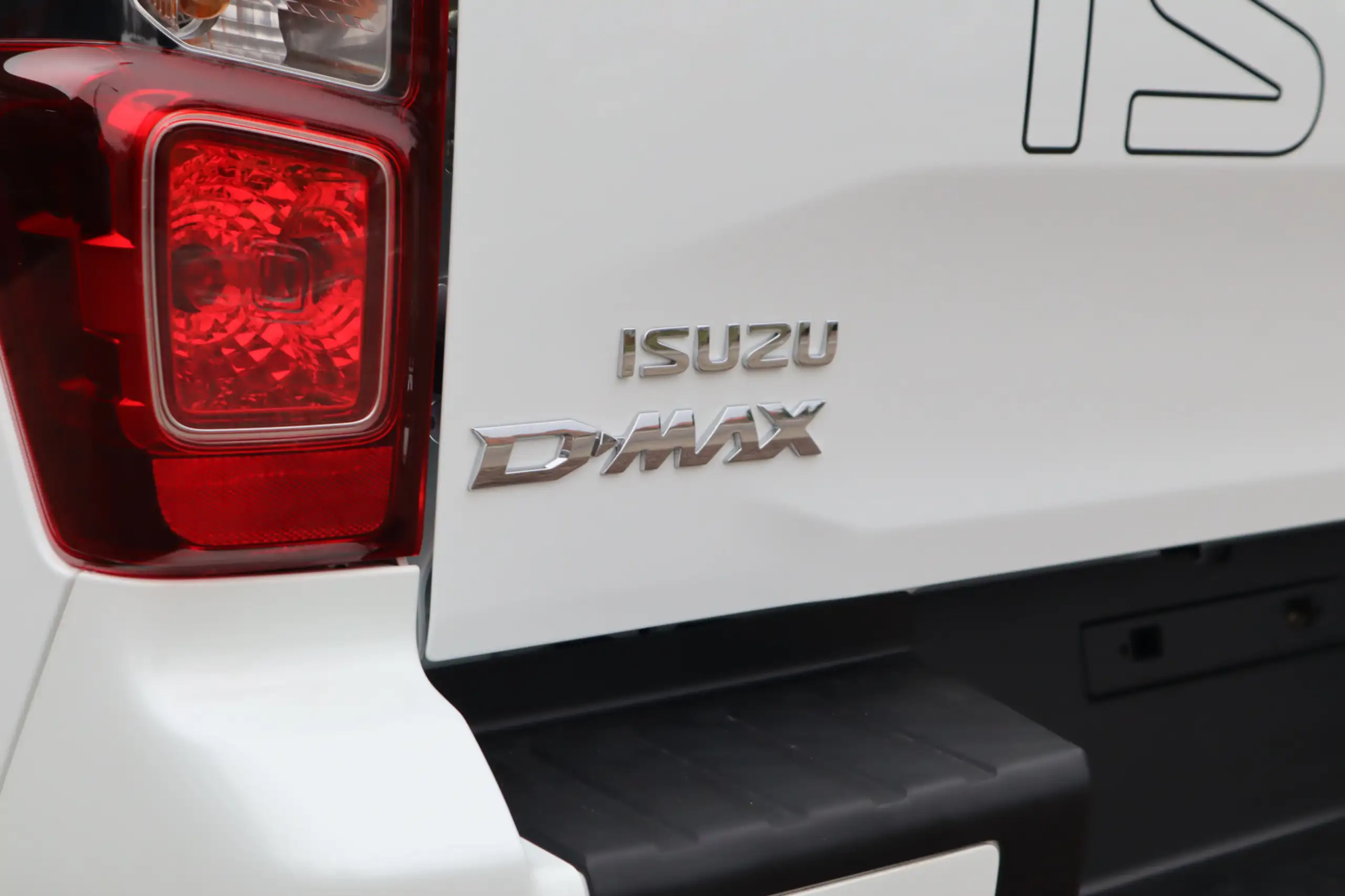 Isuzu - D-Max