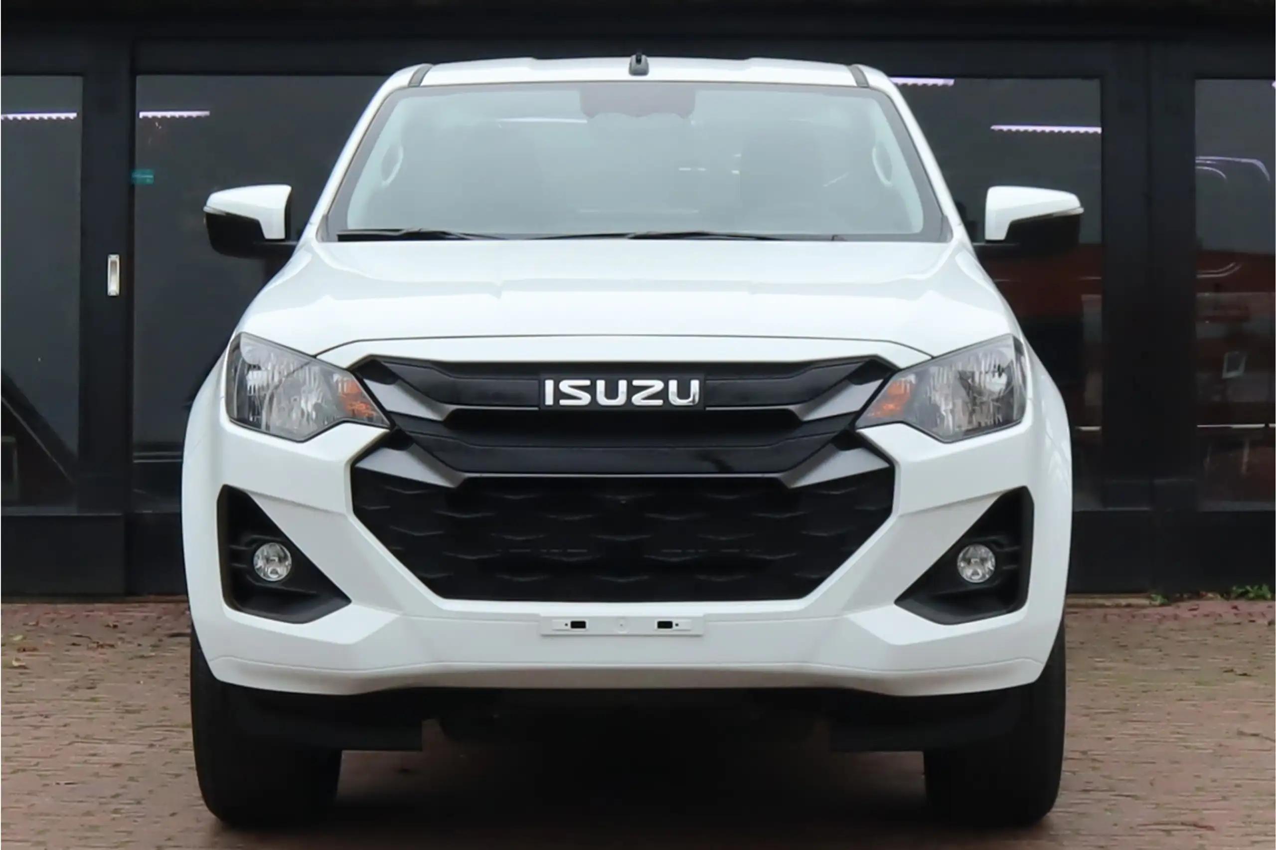 Isuzu - D-Max