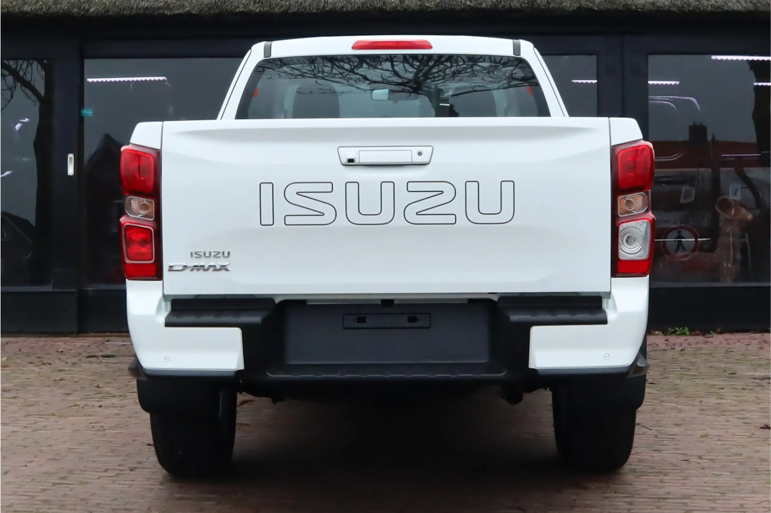 Isuzu - D-Max