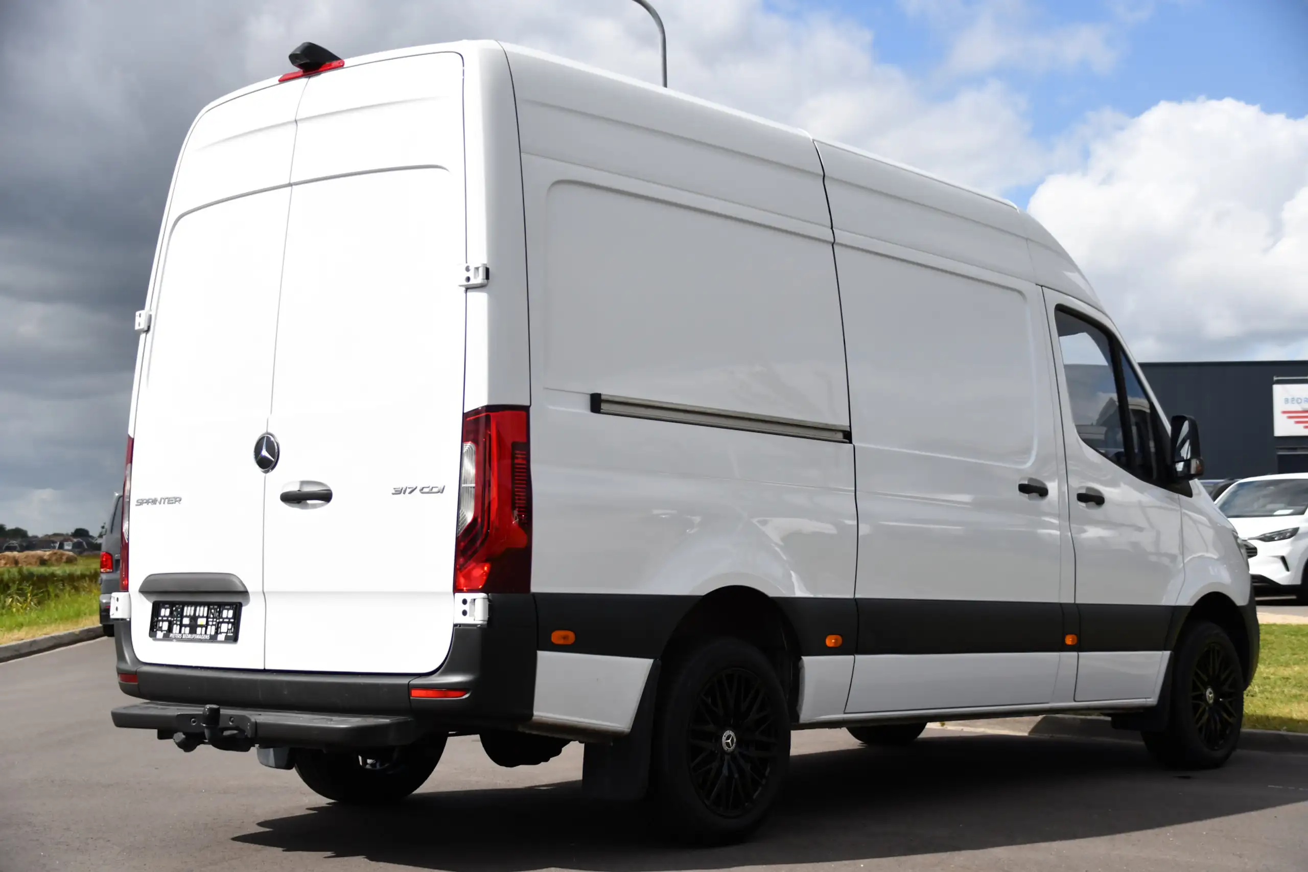 Mercedes-Benz - Sprinter