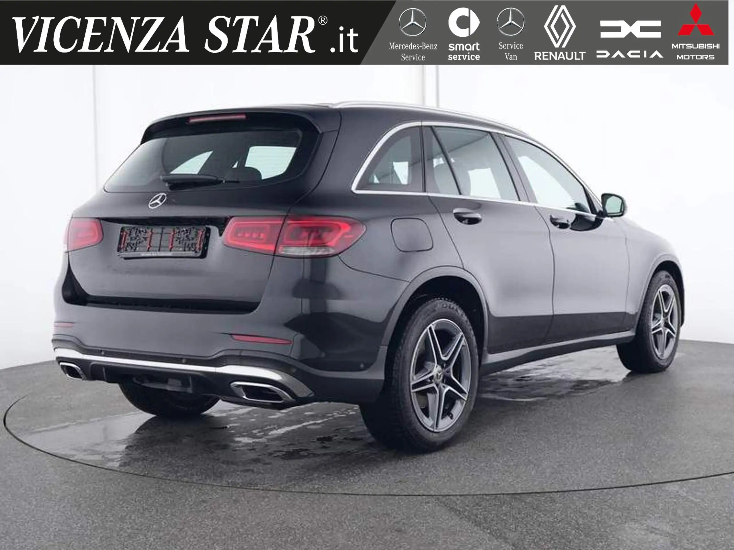 Mercedes-Benz - GLC 220