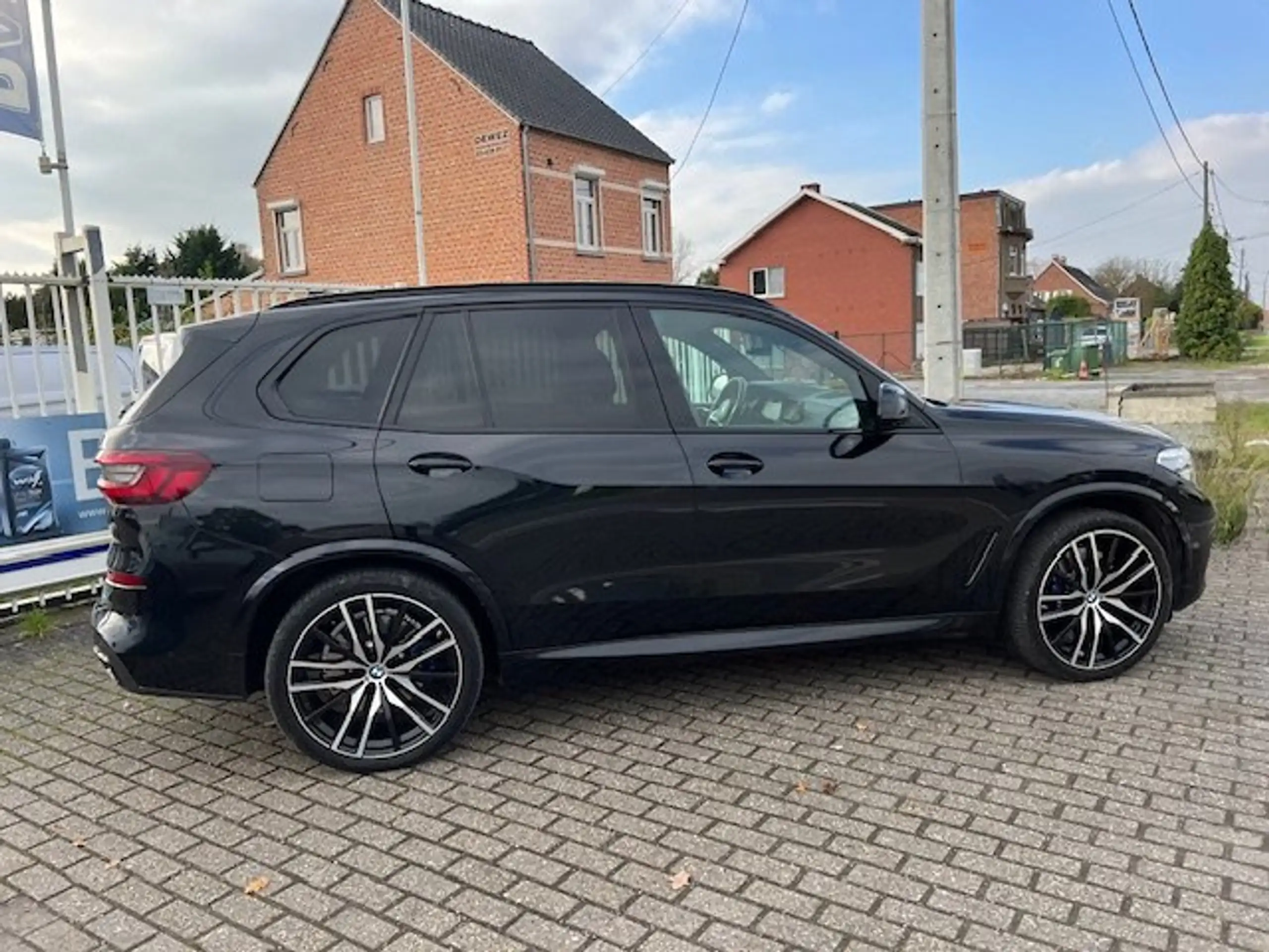 BMW - X5