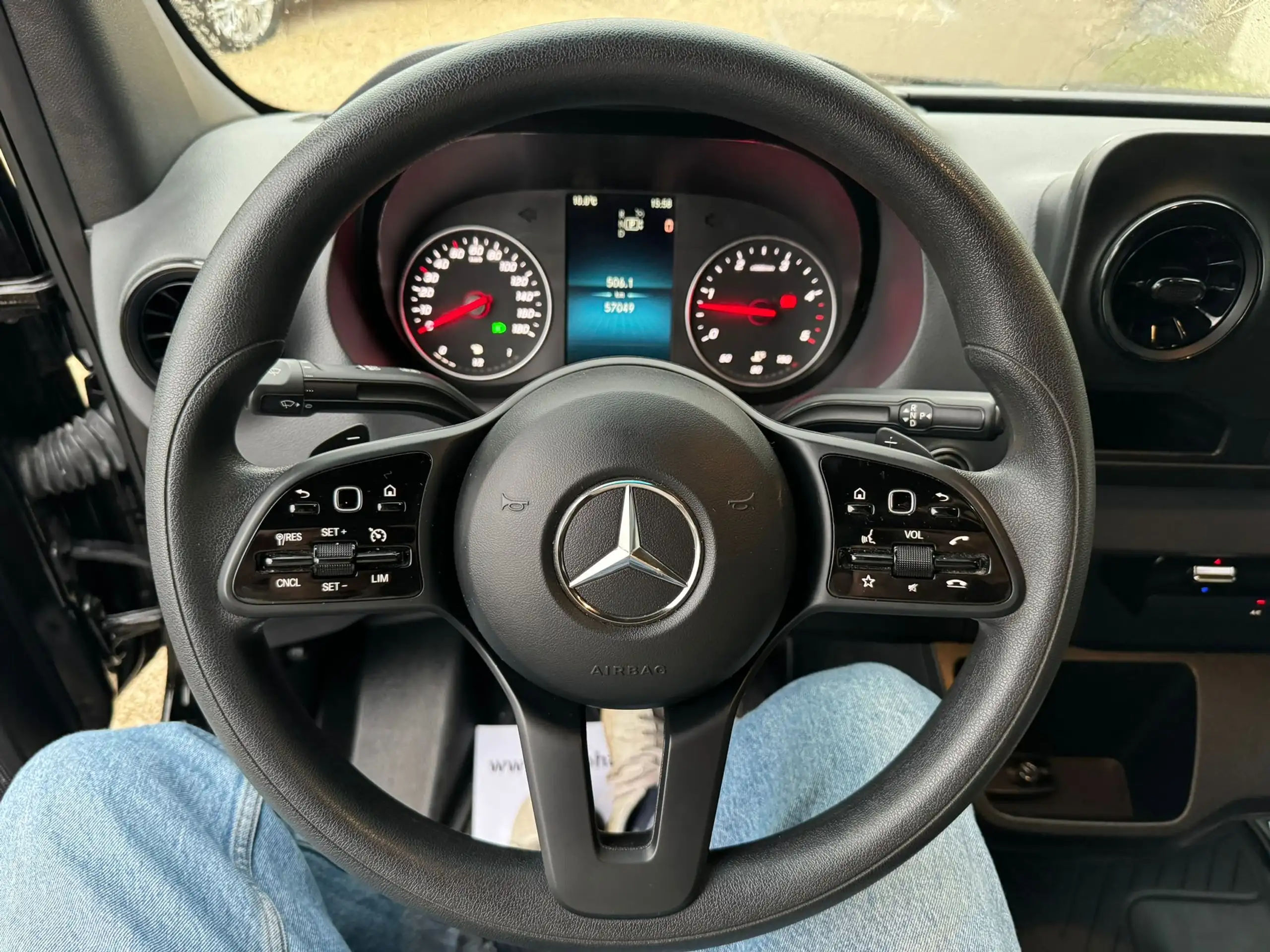 Mercedes-Benz - Sprinter