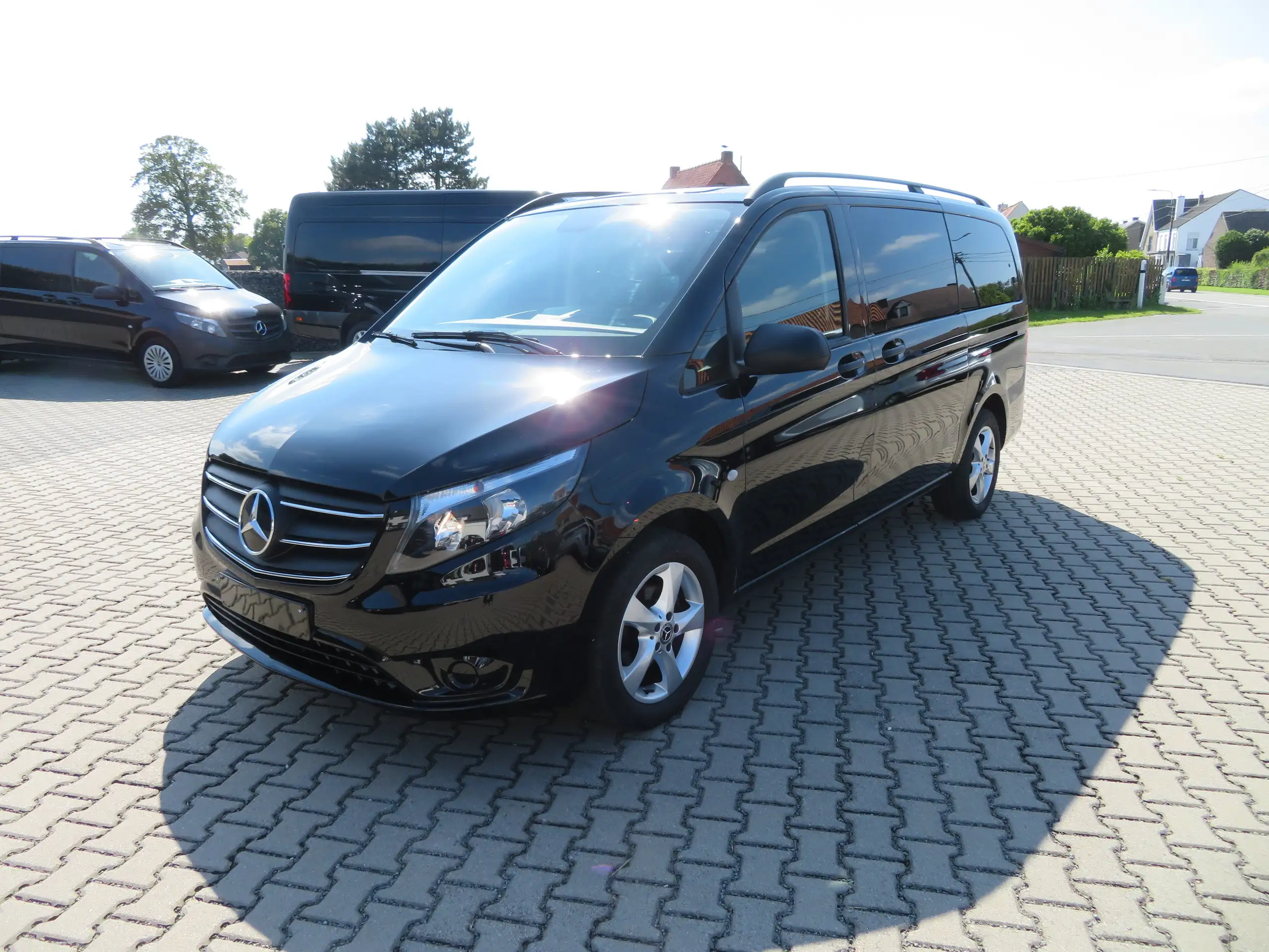 Mercedes-Benz - Vito