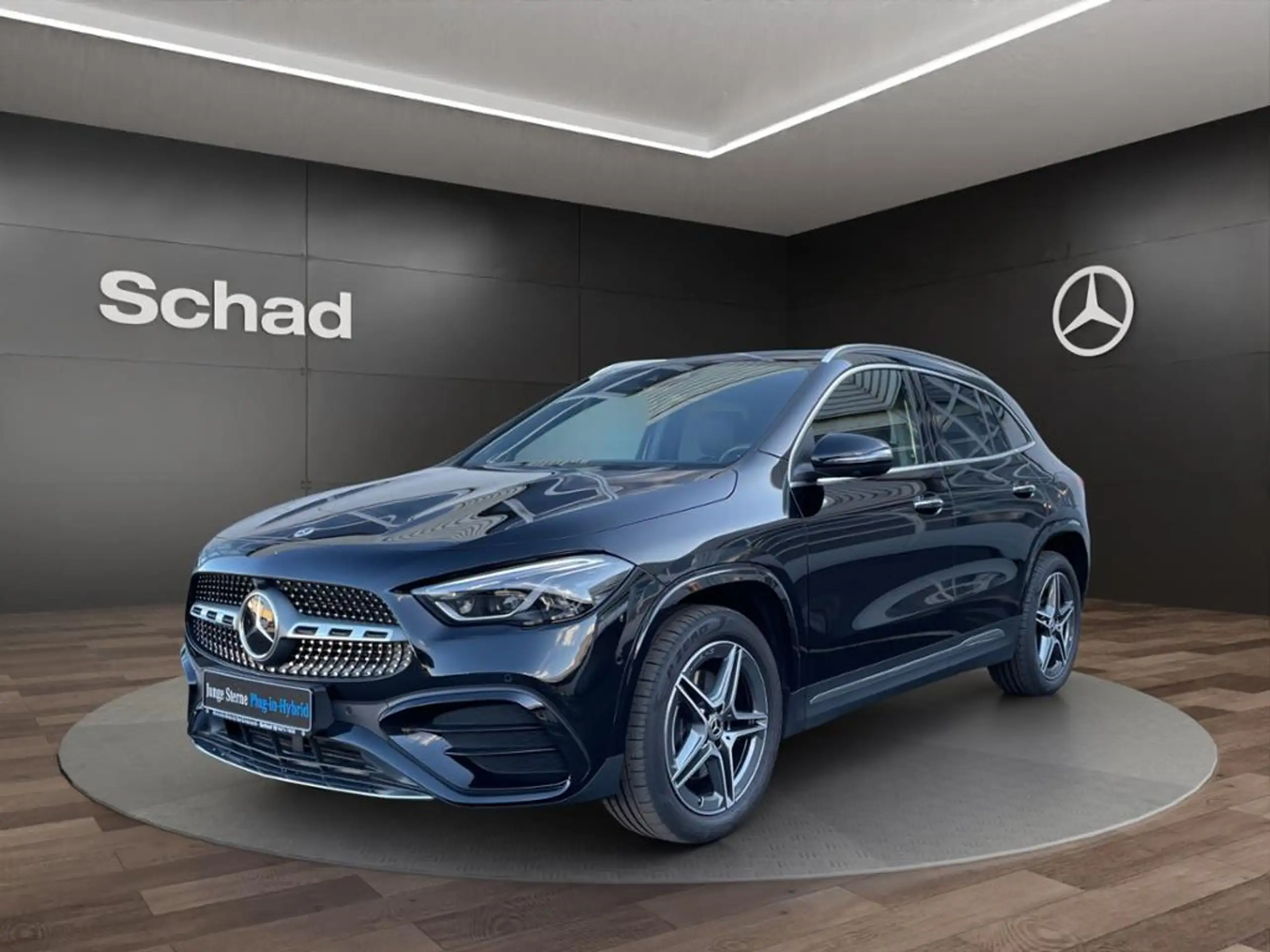 Mercedes-Benz - GLA 250