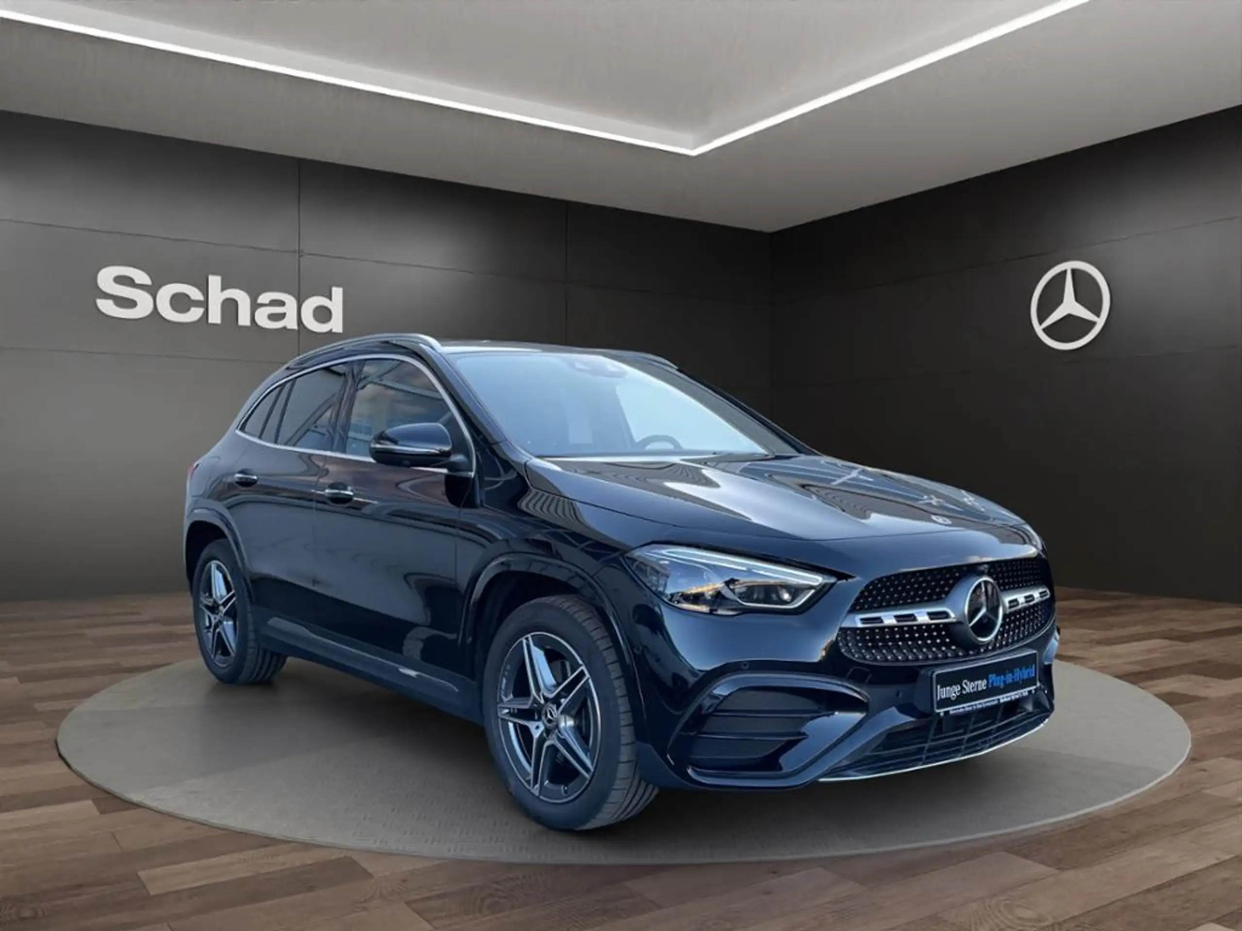 Mercedes-Benz - GLA 250