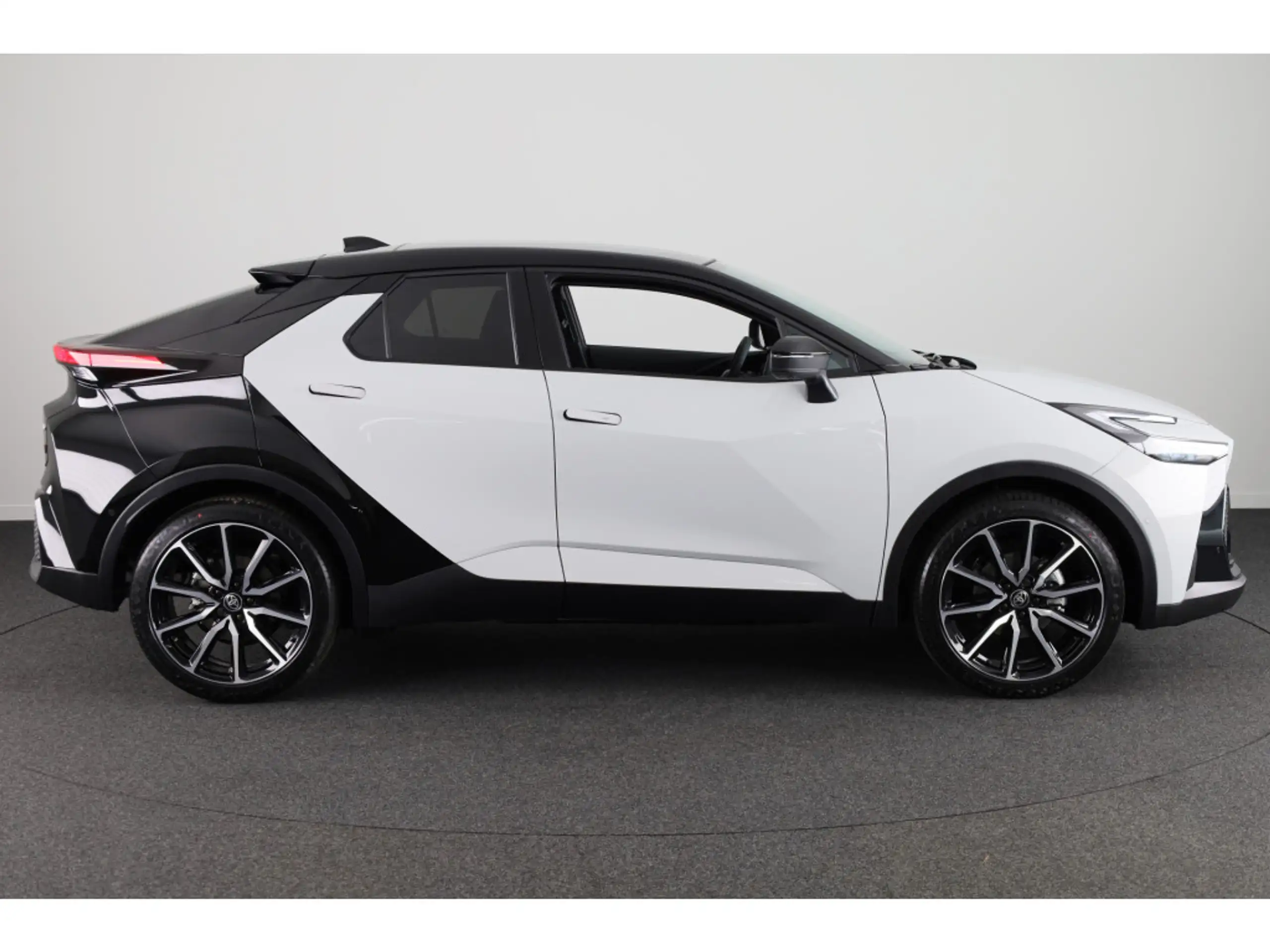 Toyota - C-HR