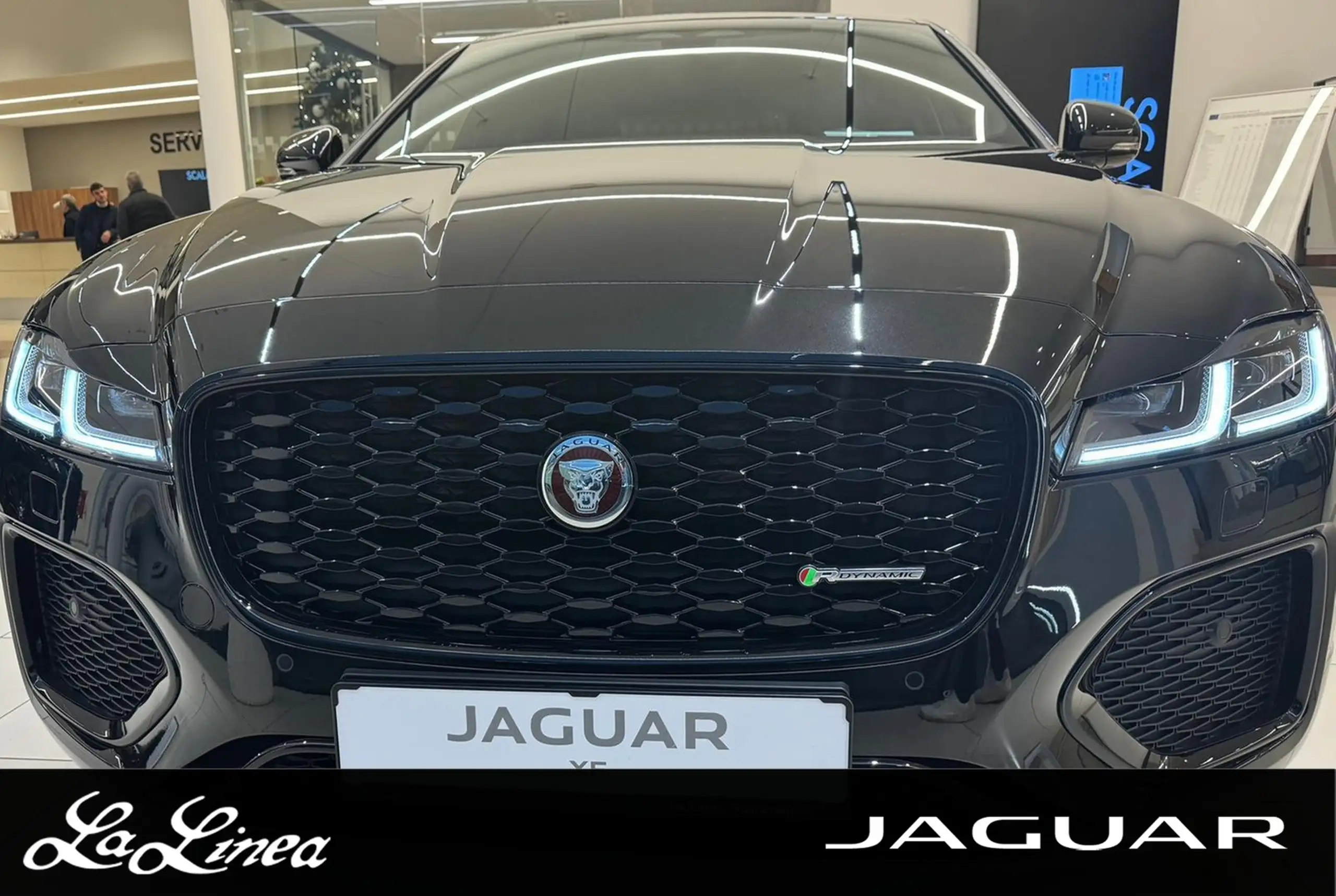 Jaguar - XF