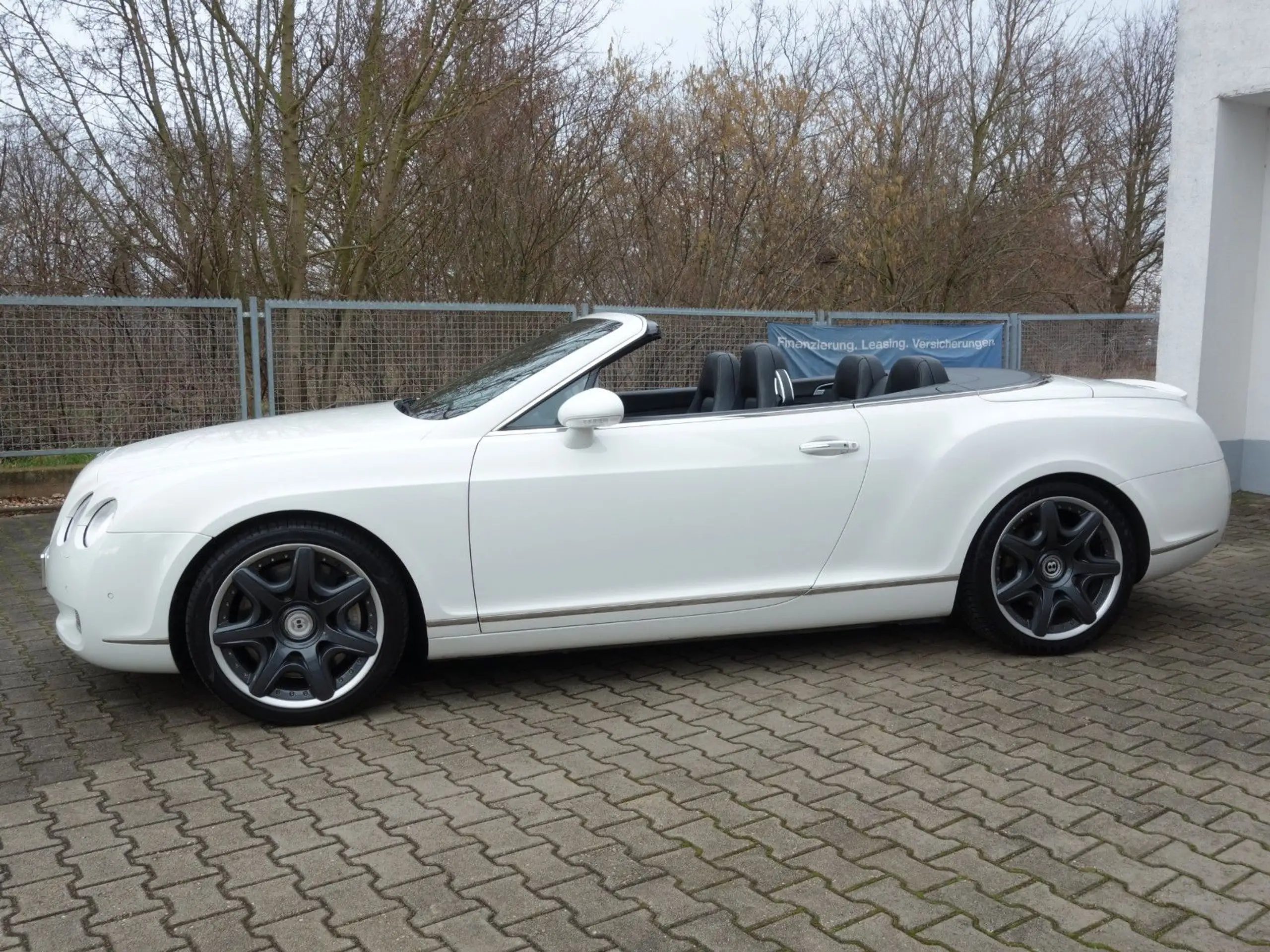 Bentley - Continental GTC