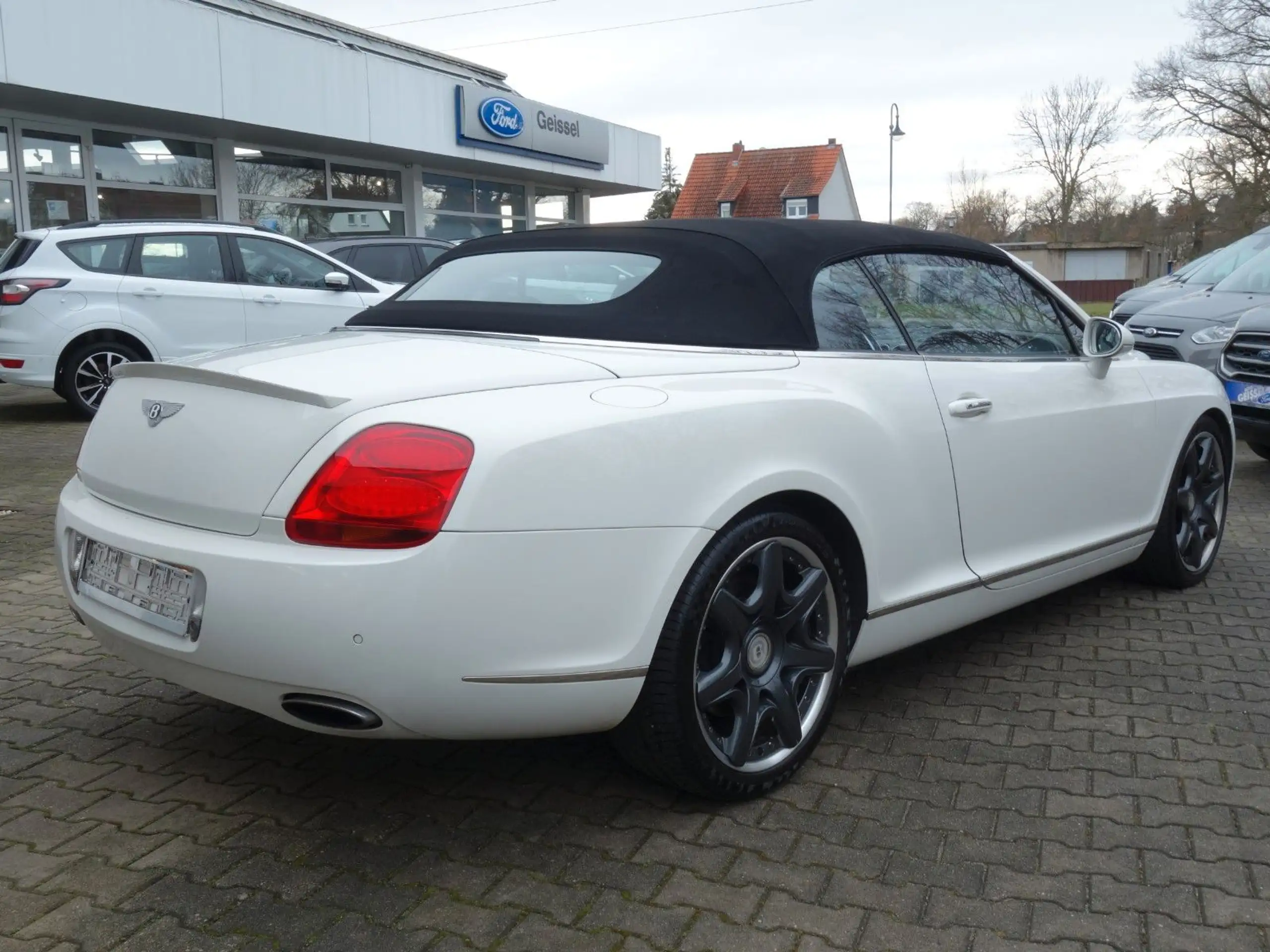 Bentley - Continental GTC