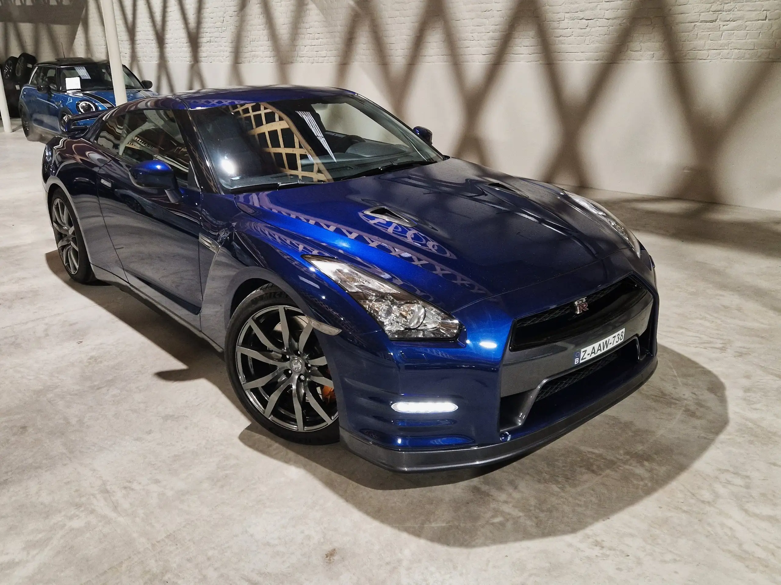 Nissan - GT-R