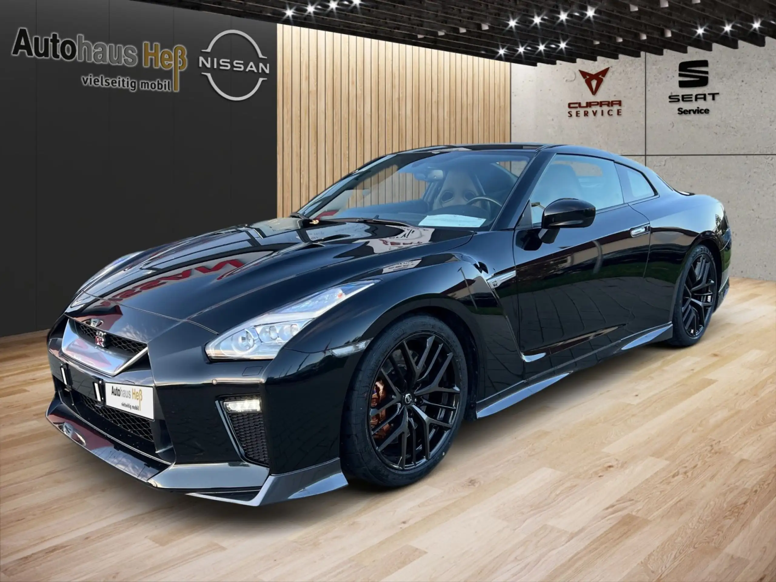 Nissan GT-R 2019