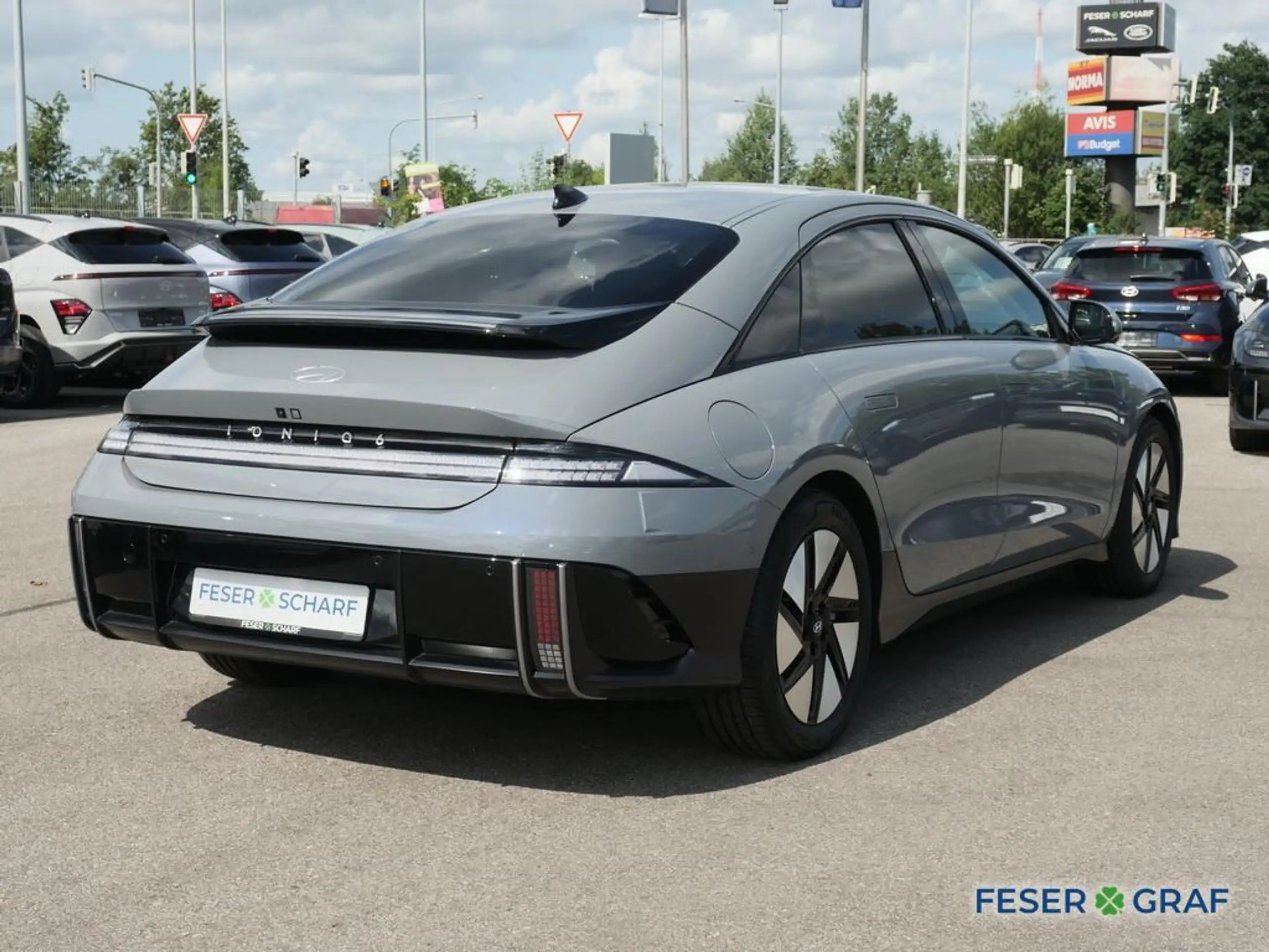 Hyundai - IONIQ 6