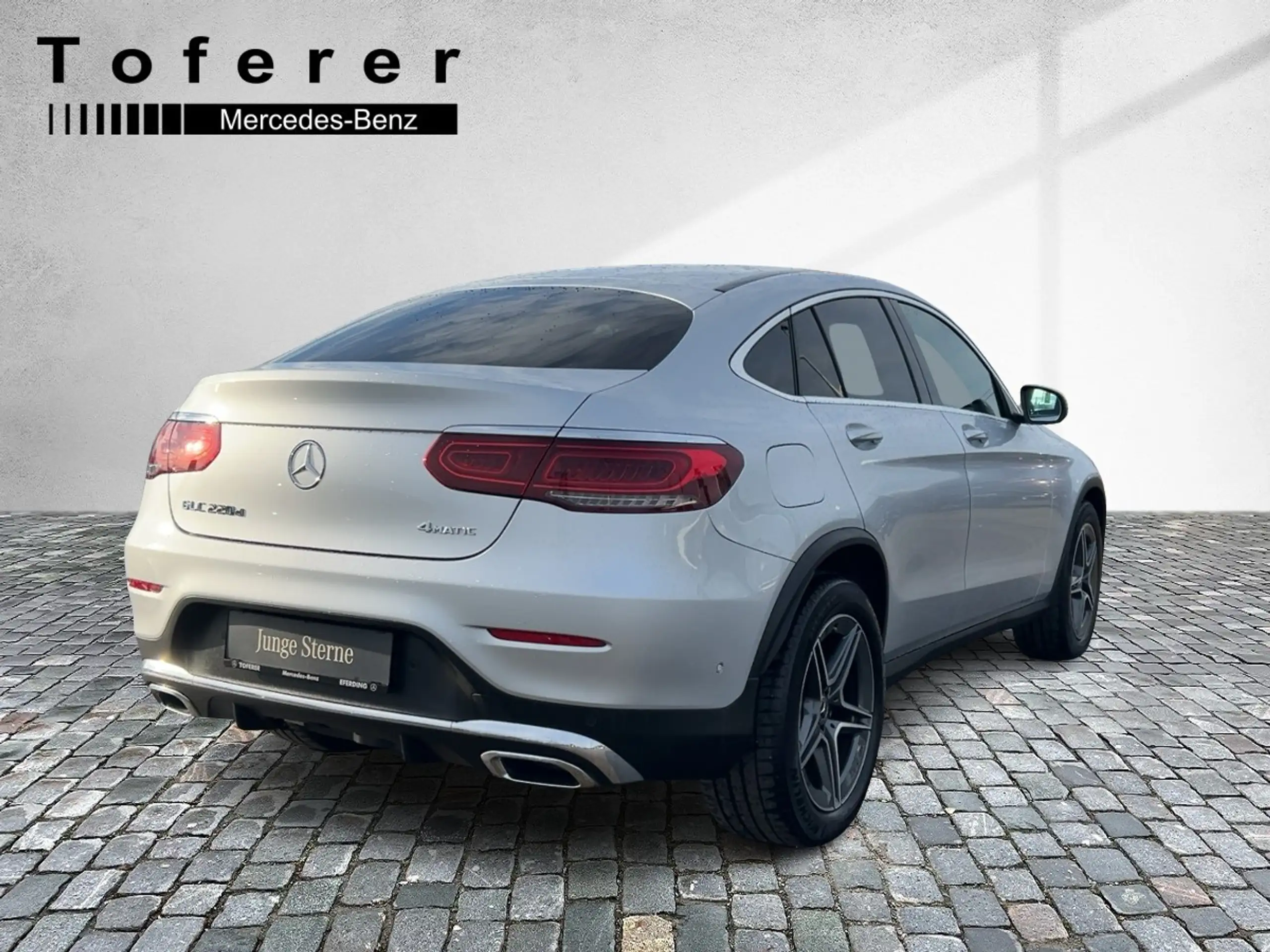 Mercedes-Benz - GLC 220