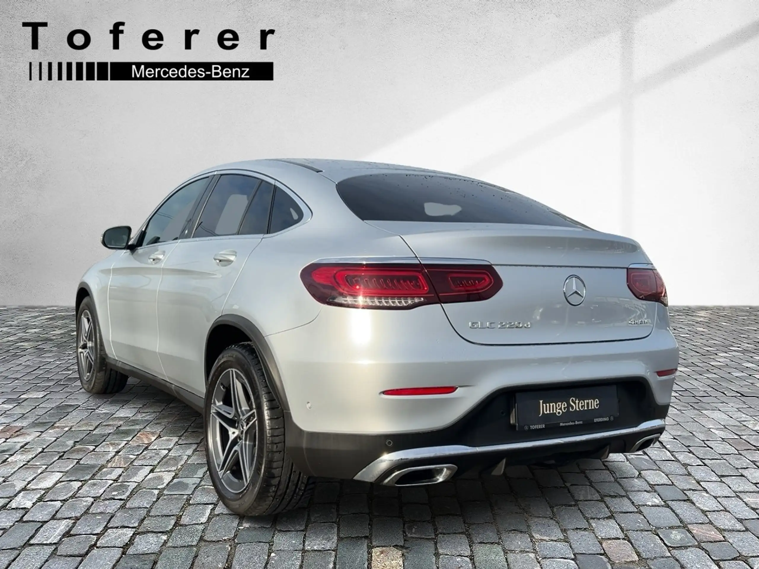 Mercedes-Benz - GLC 220