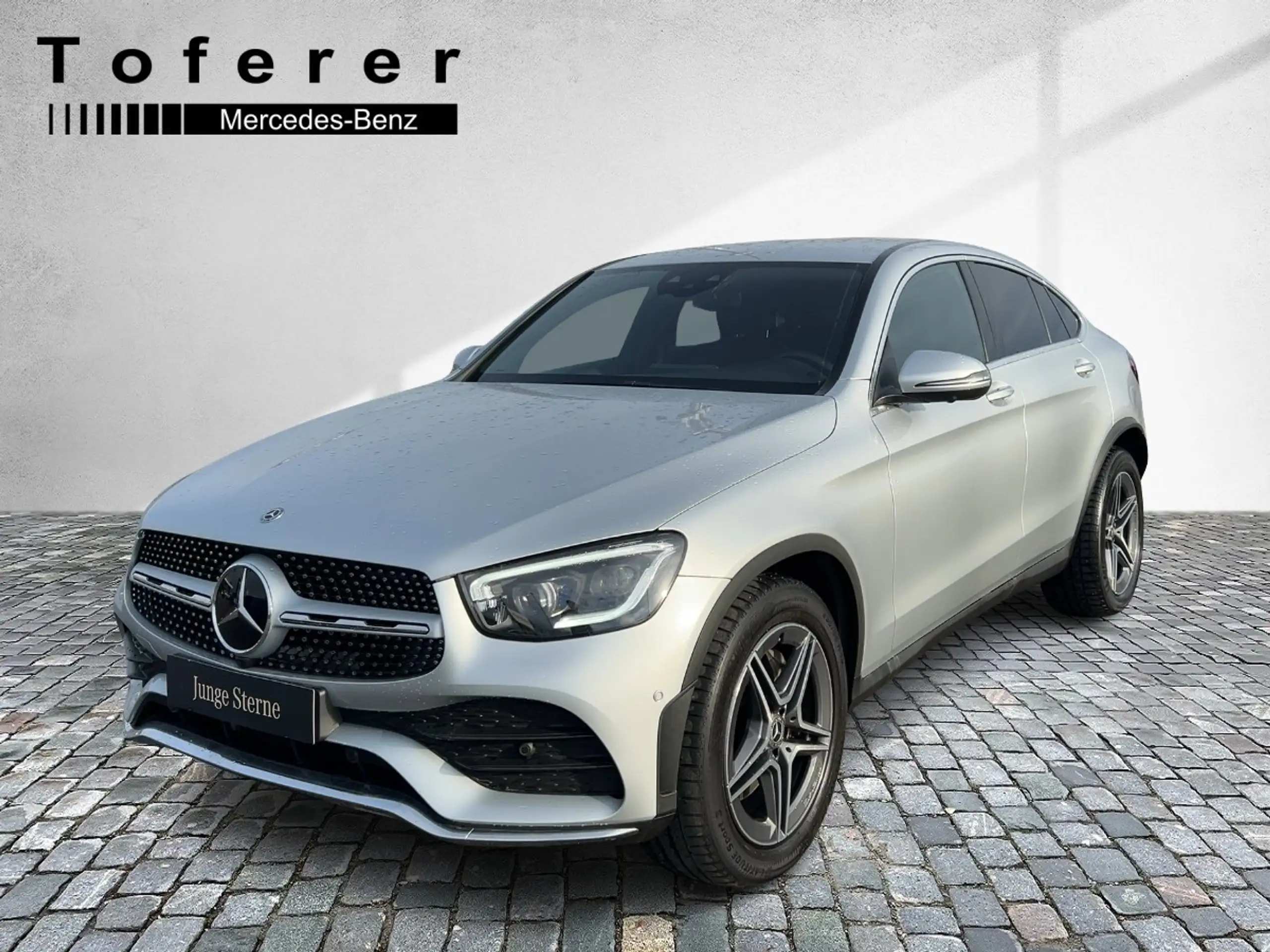 Mercedes-Benz - GLC 220