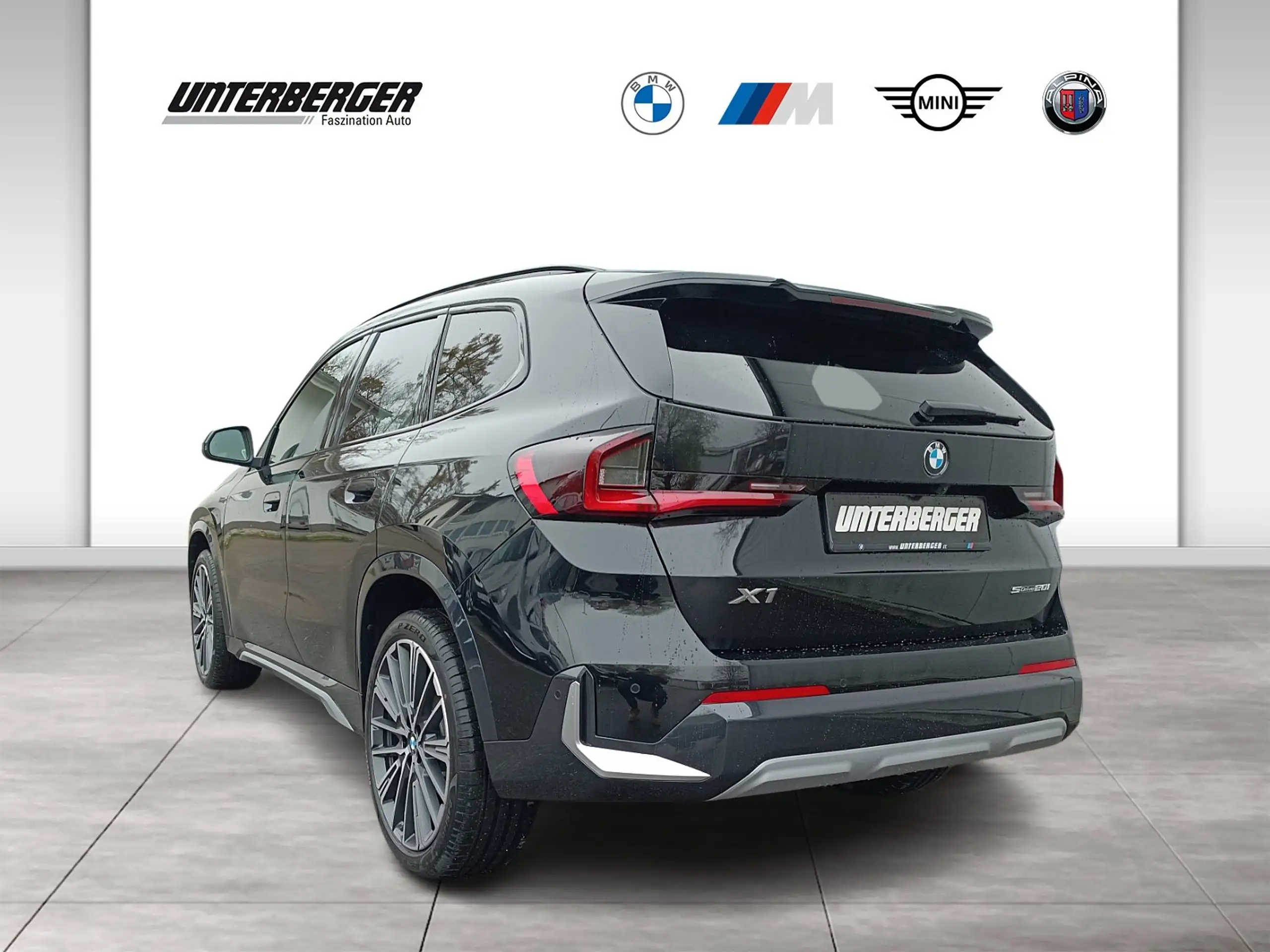 BMW - X1