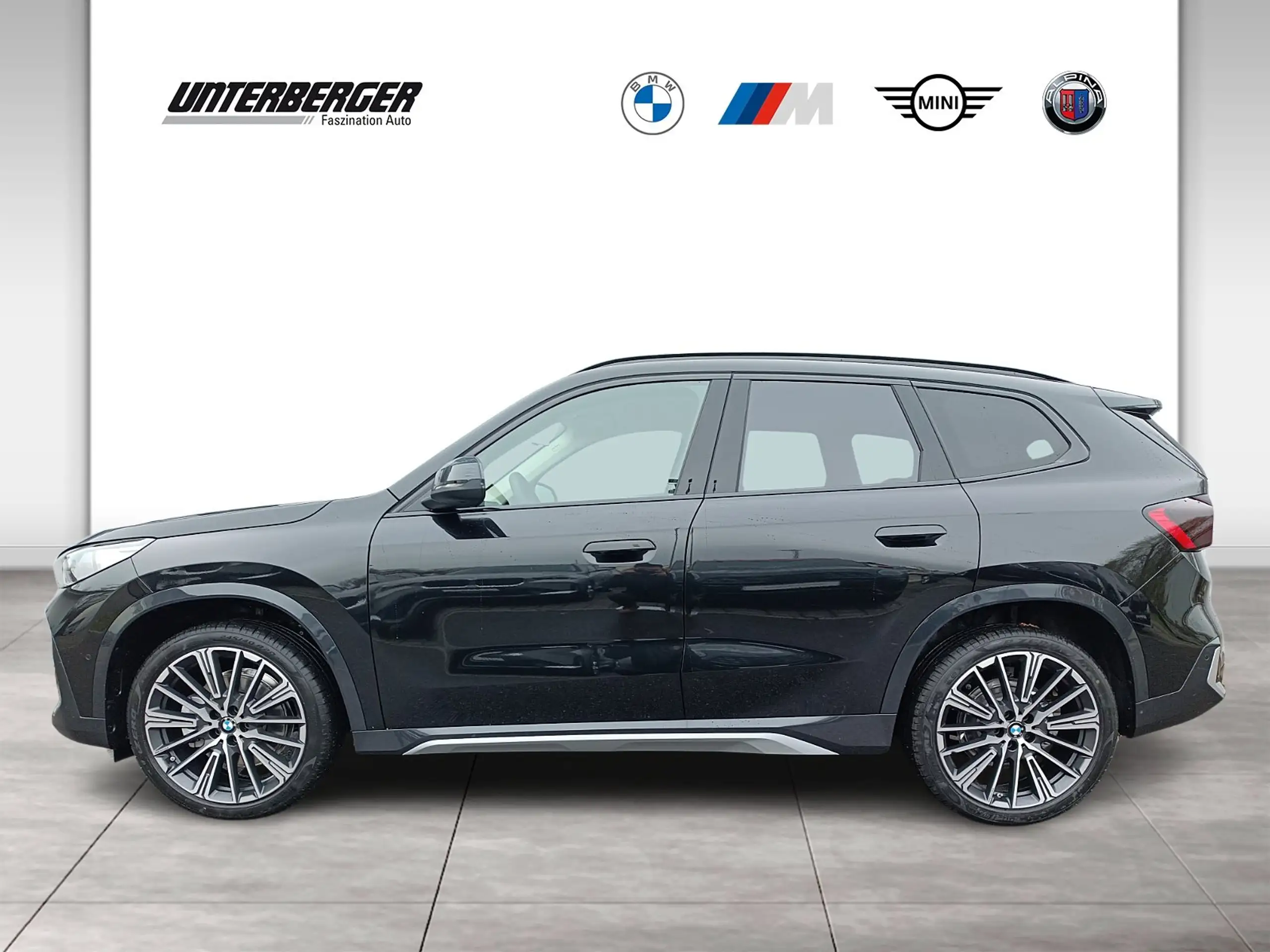 BMW - X1