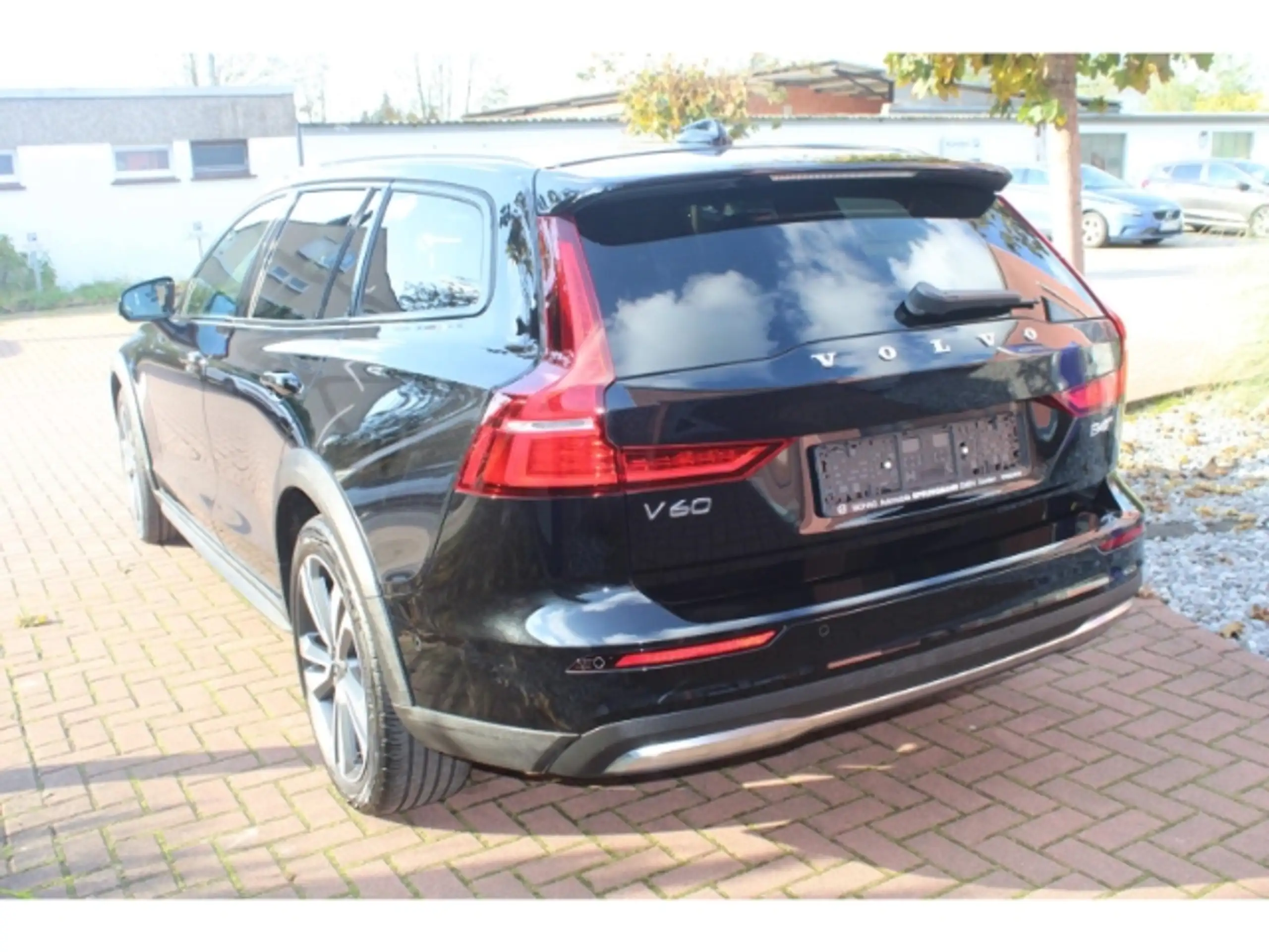 Volvo - V60