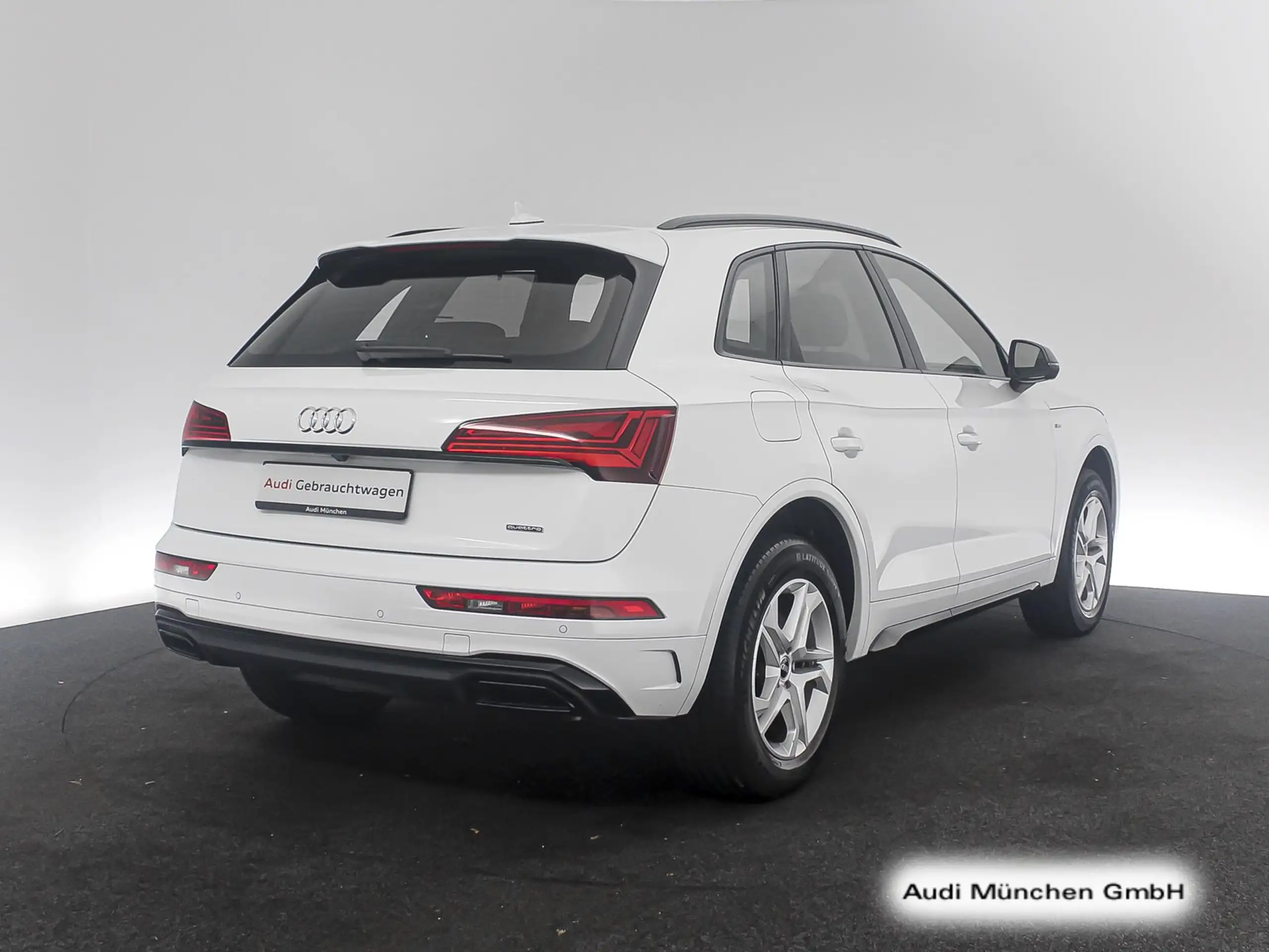 Audi - Q5