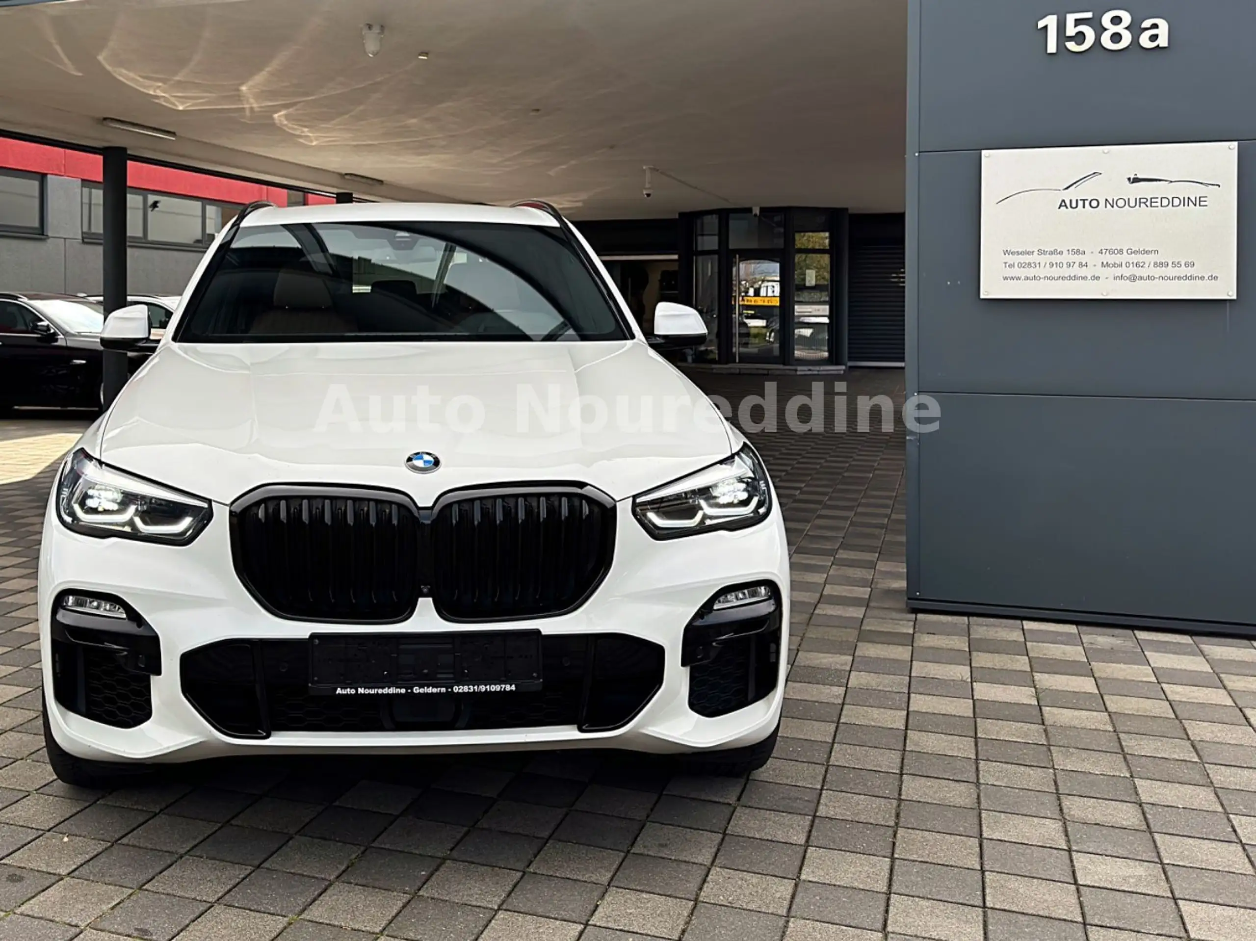 BMW - X5 M