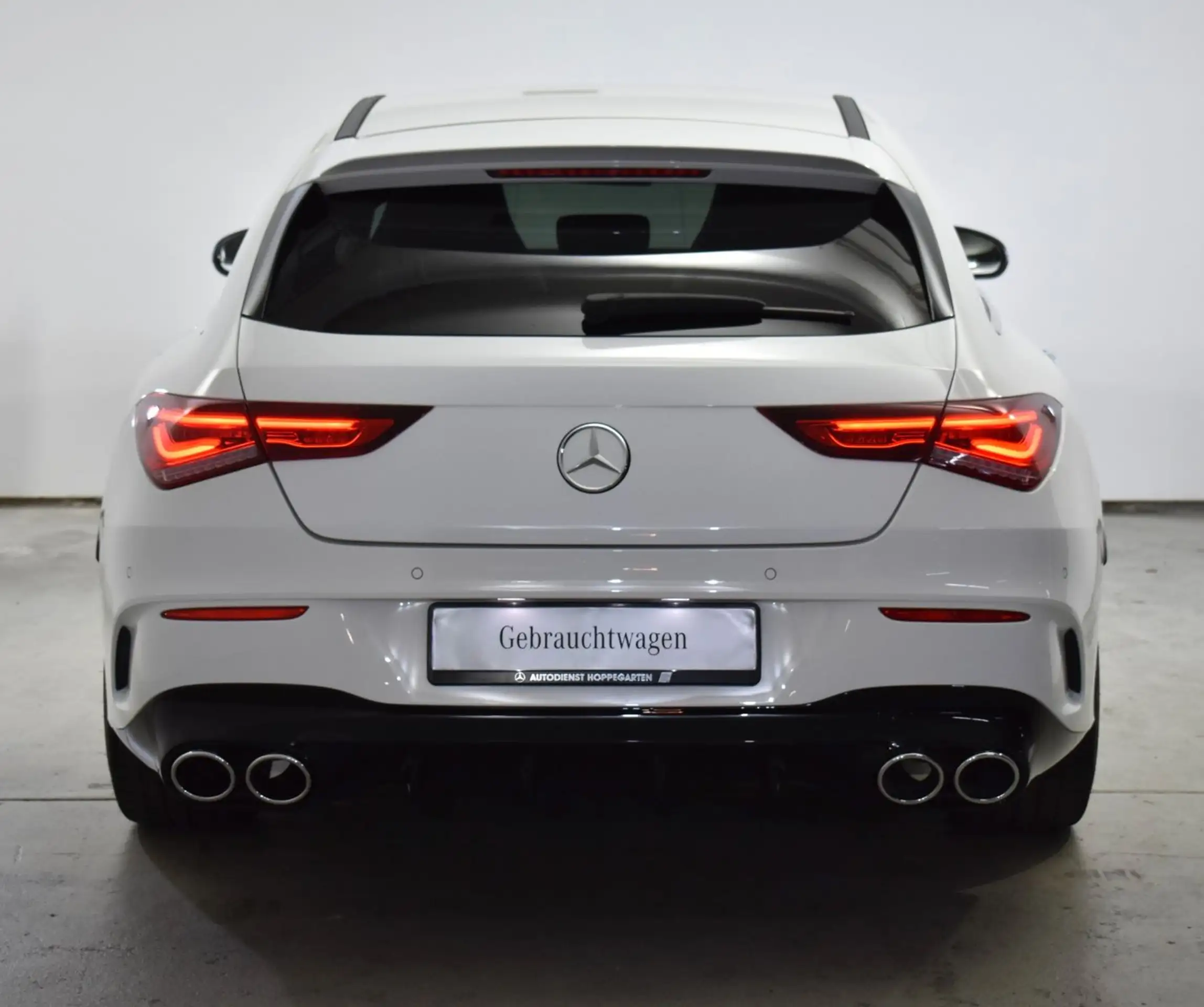 Mercedes-Benz - CLA 45 AMG