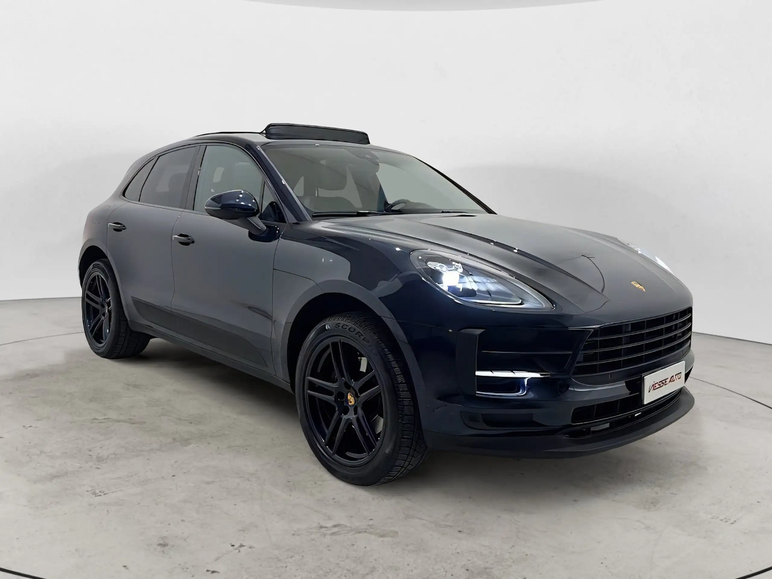 Porsche - Macan