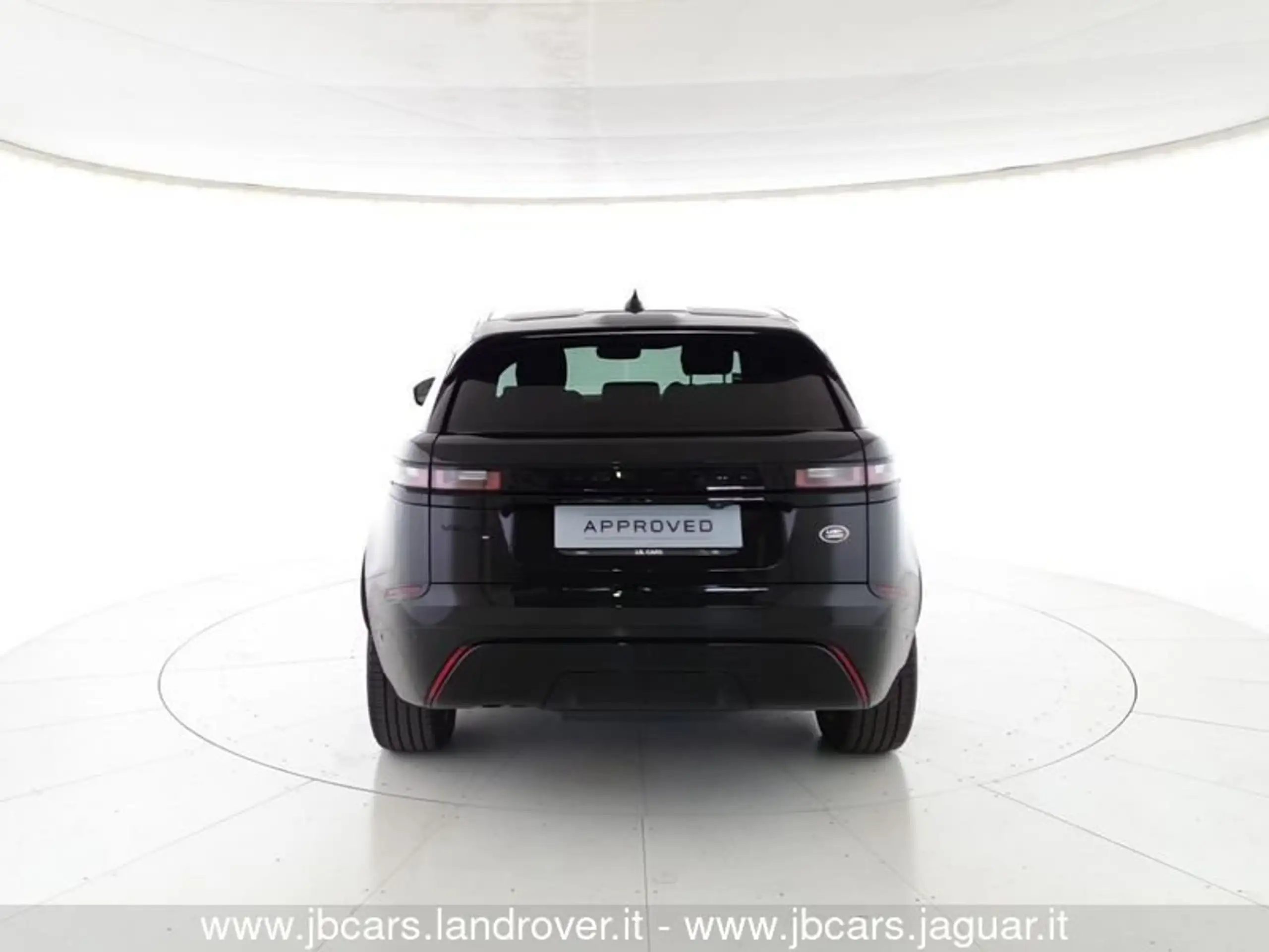 Land Rover - Range Rover Velar