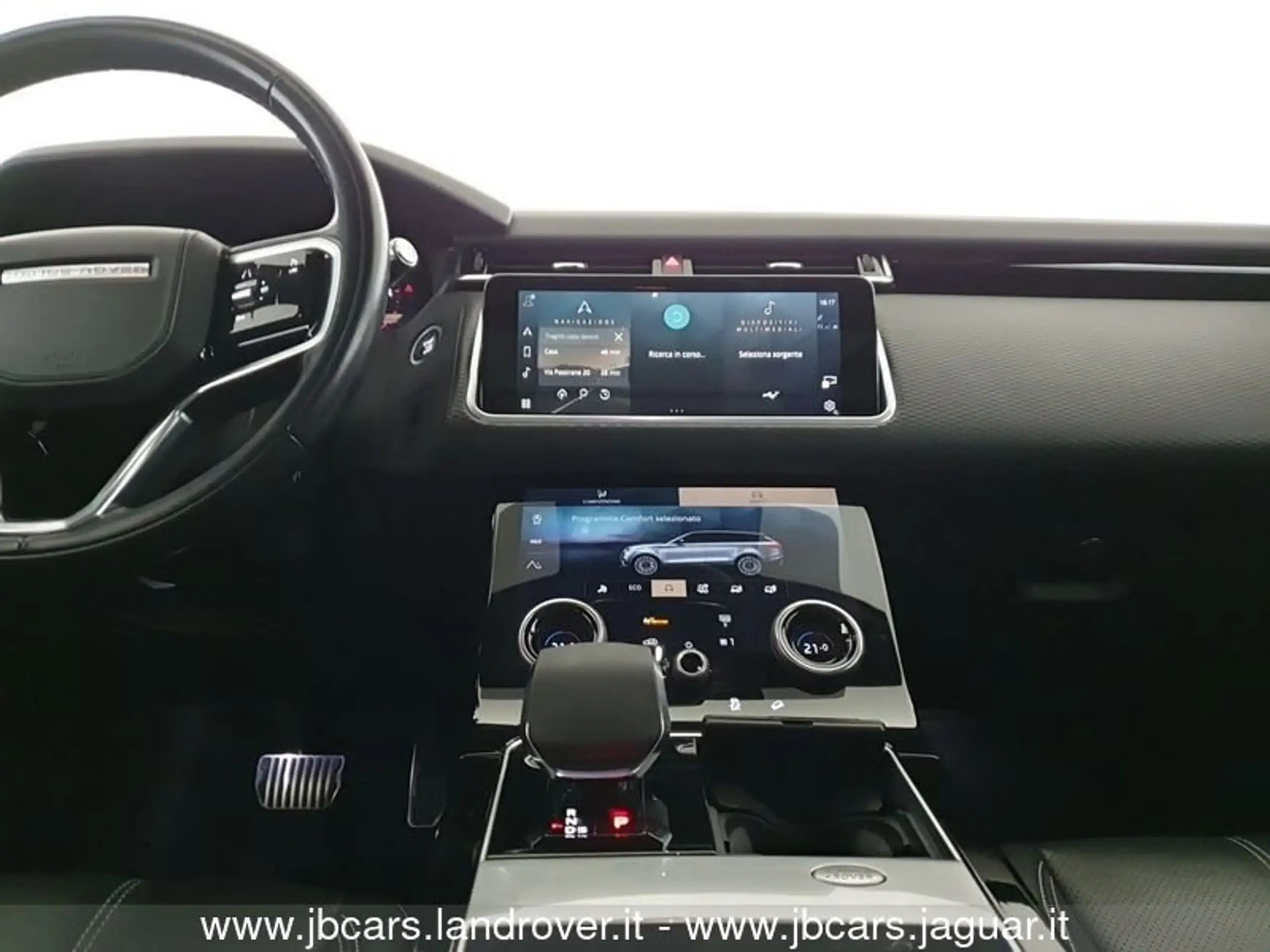 Land Rover - Range Rover Velar