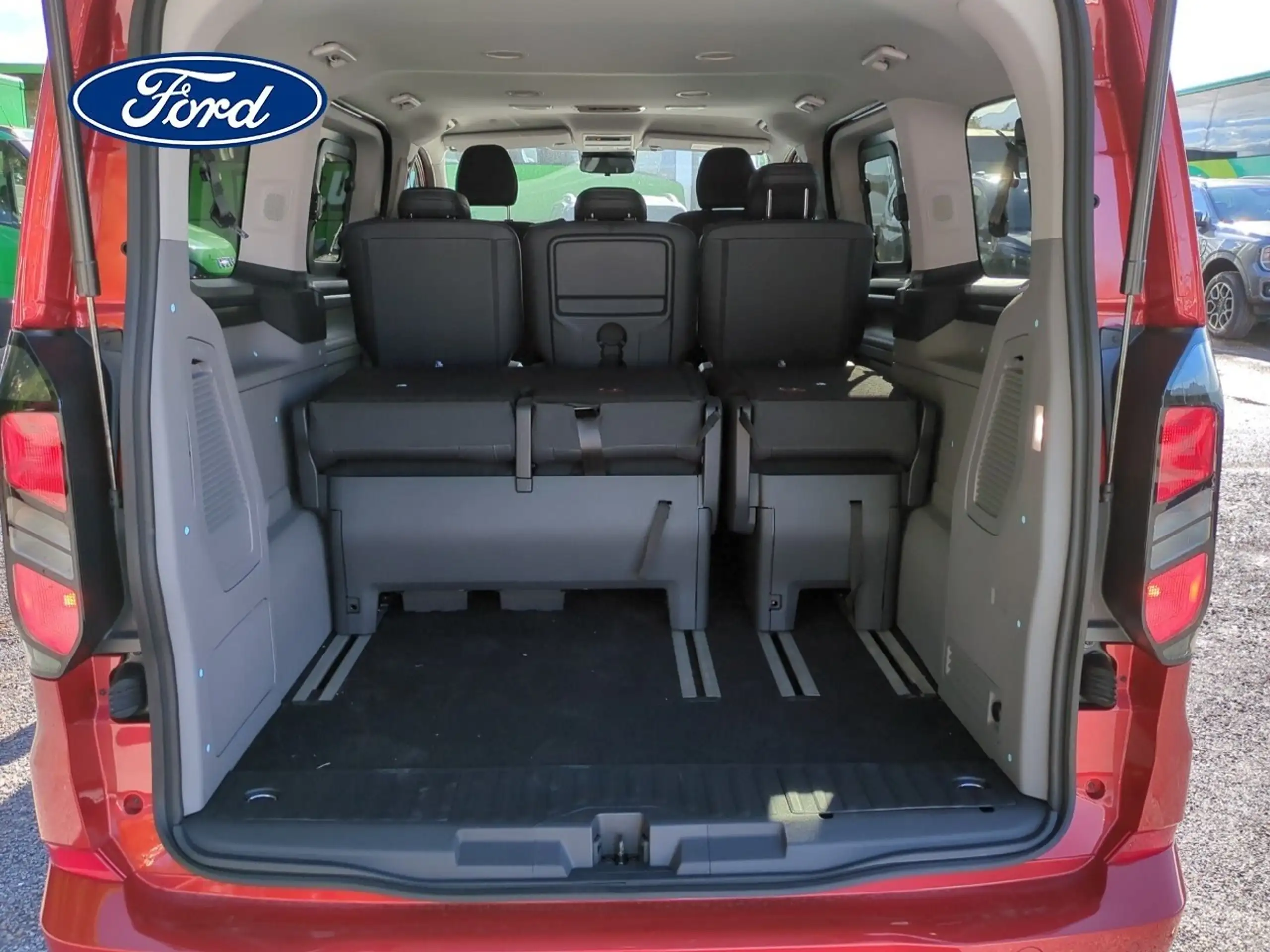 Ford - Tourneo Custom