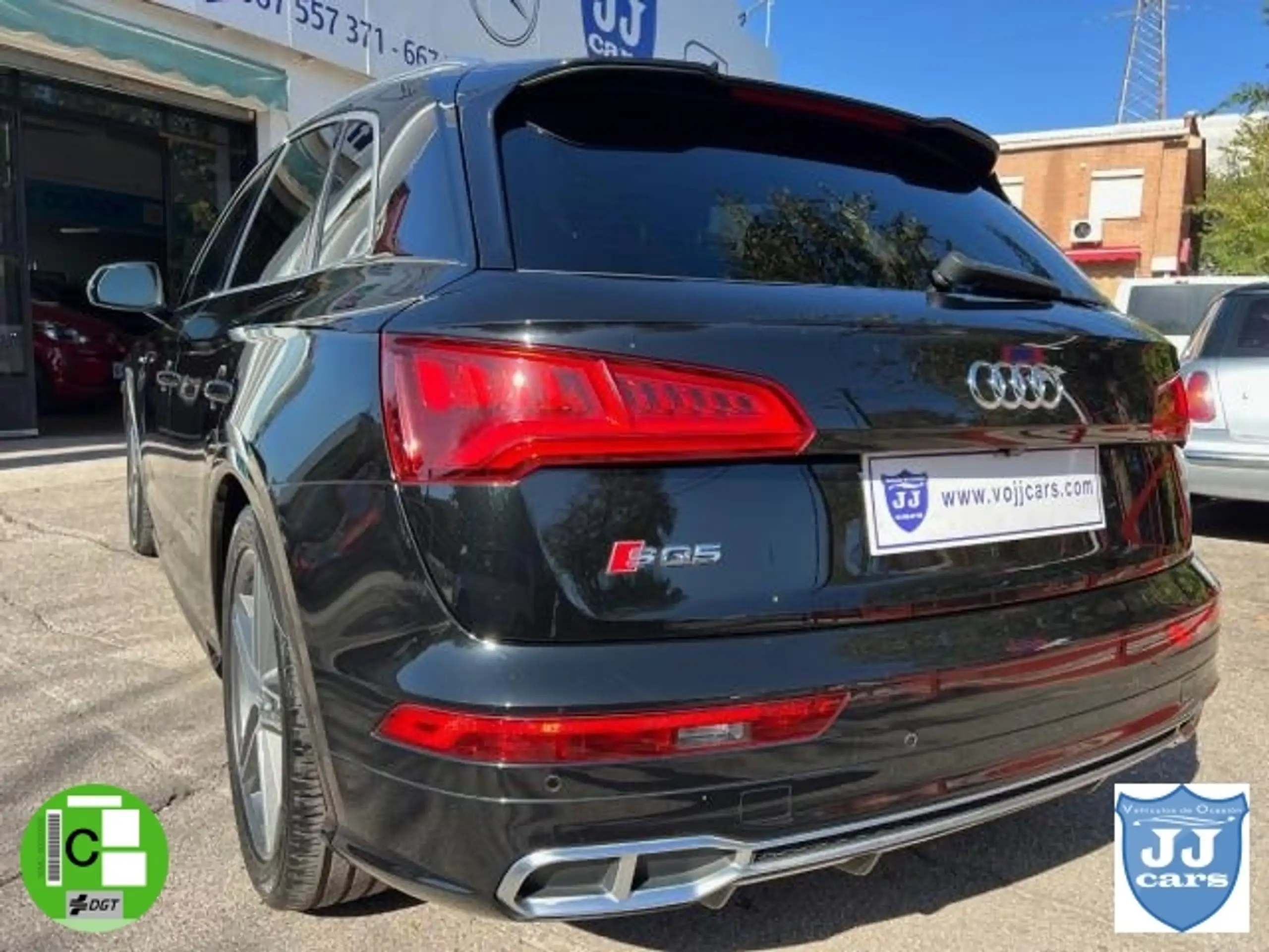 Audi - SQ5