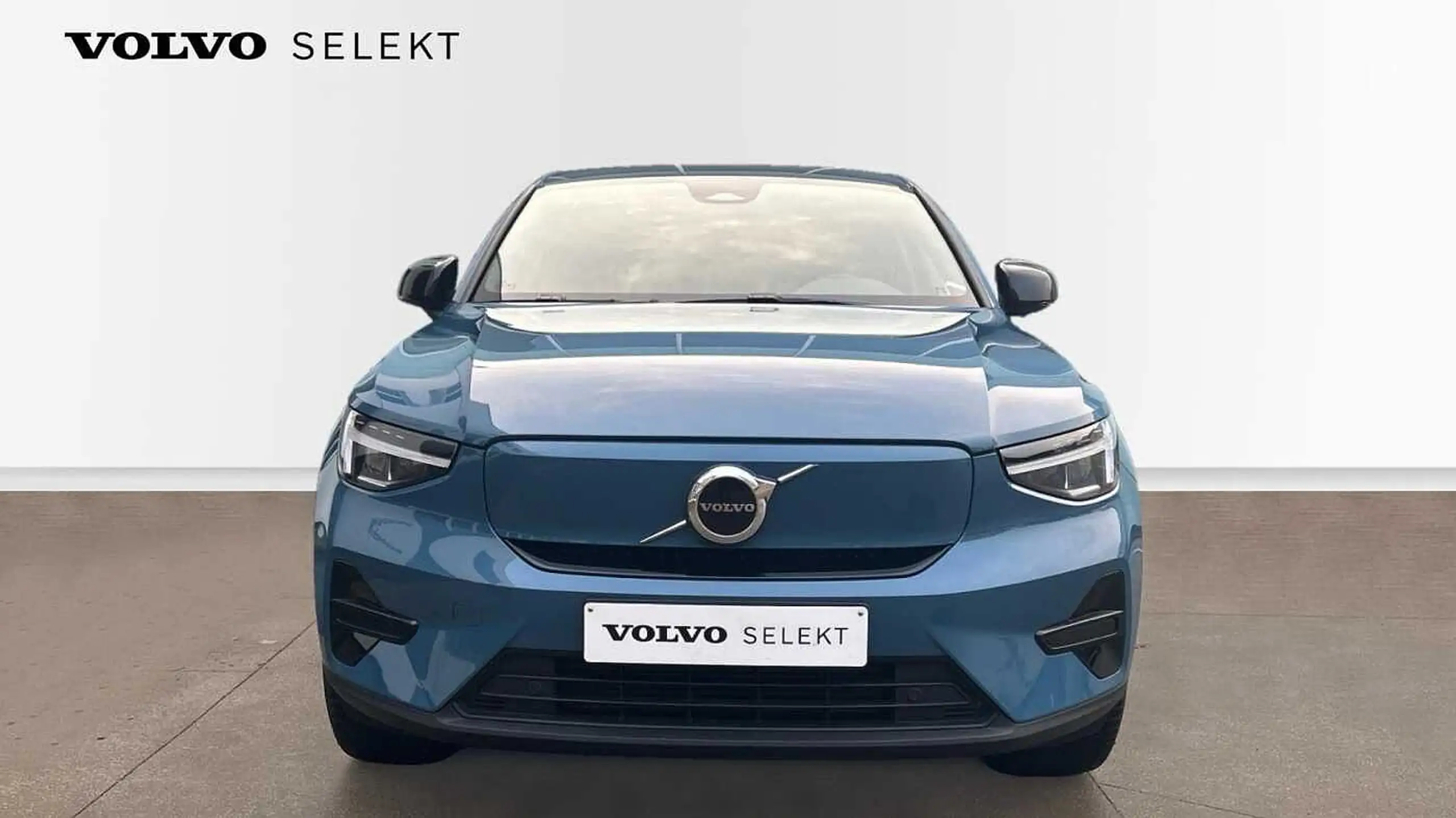 Volvo - C40