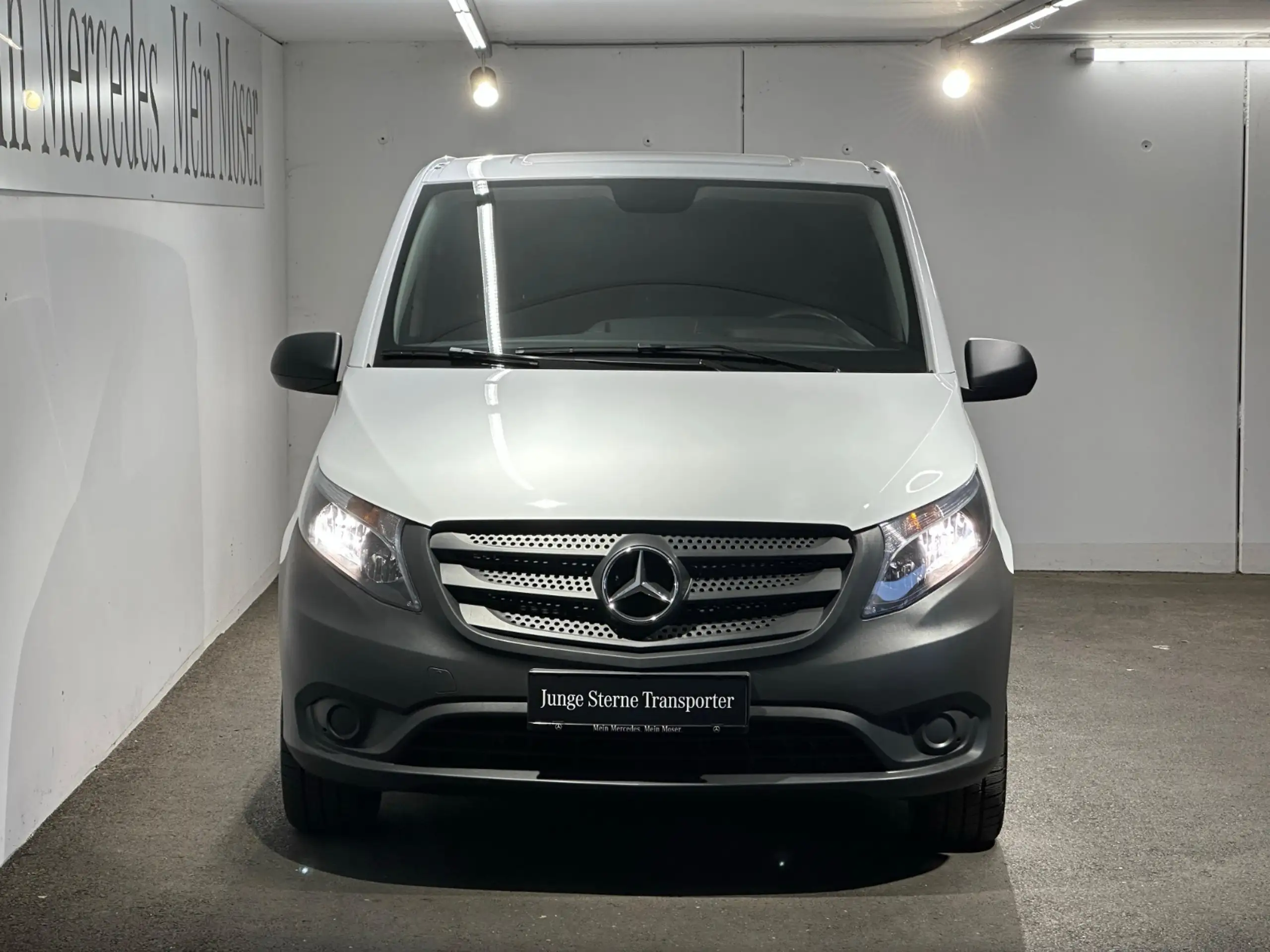 Mercedes-Benz - Vito