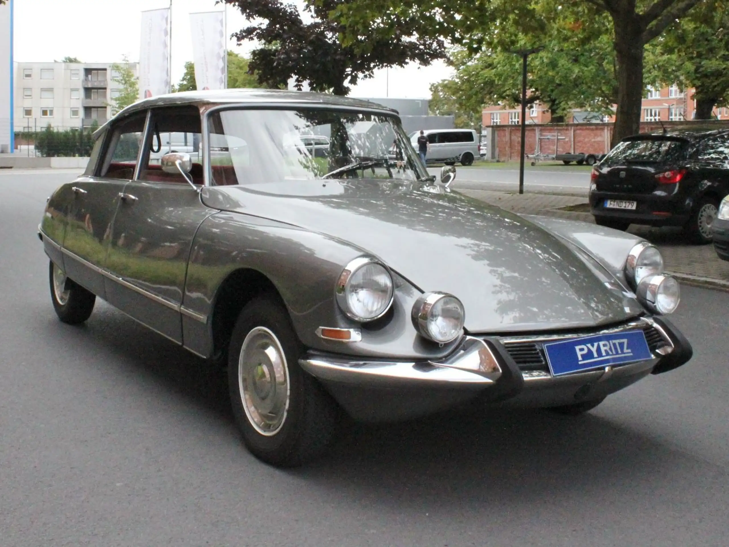 Citroen - DS