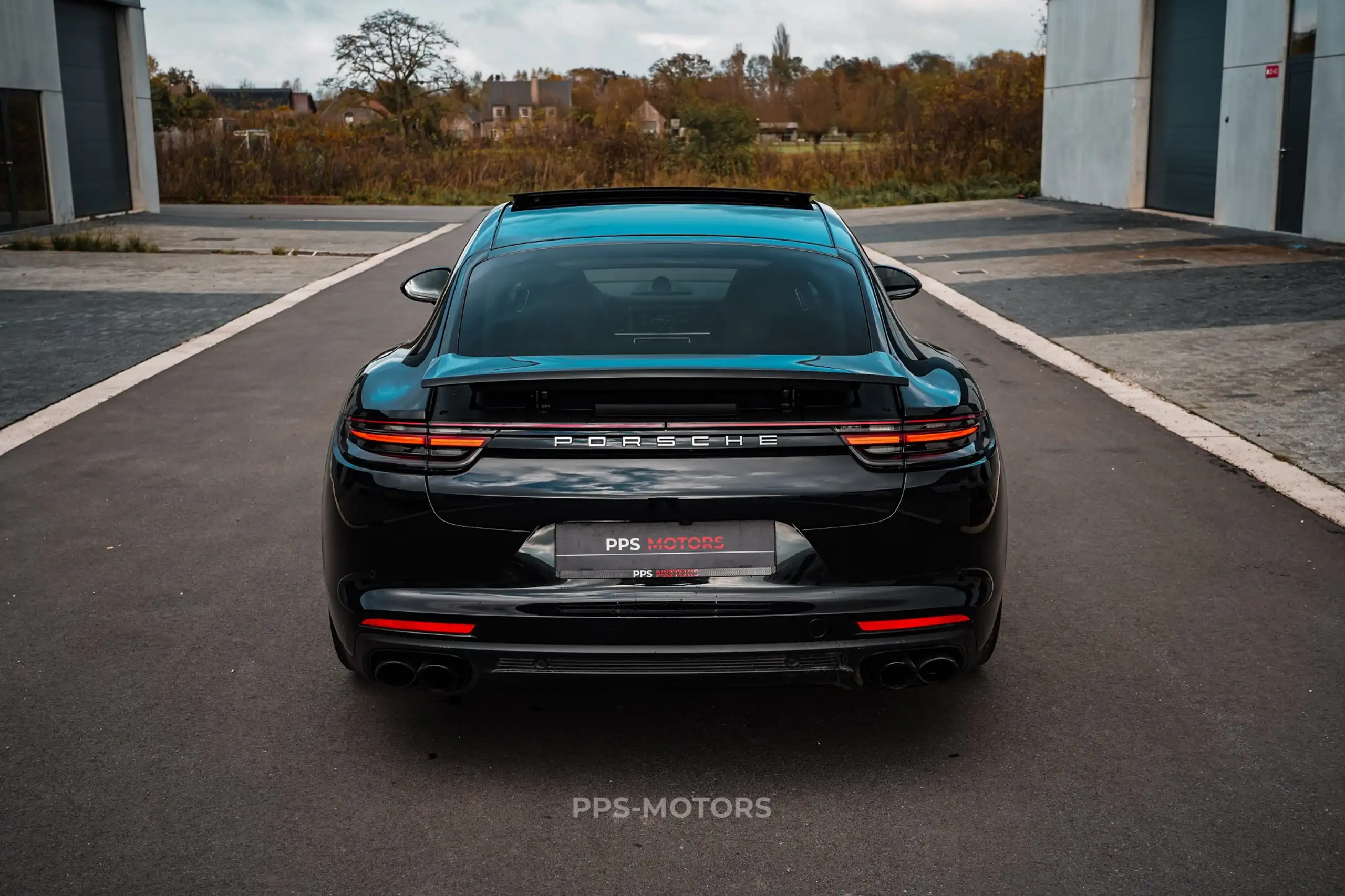 Porsche - Panamera