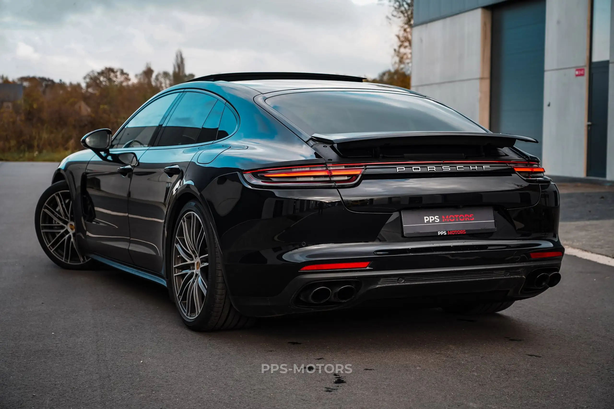 Porsche - Panamera