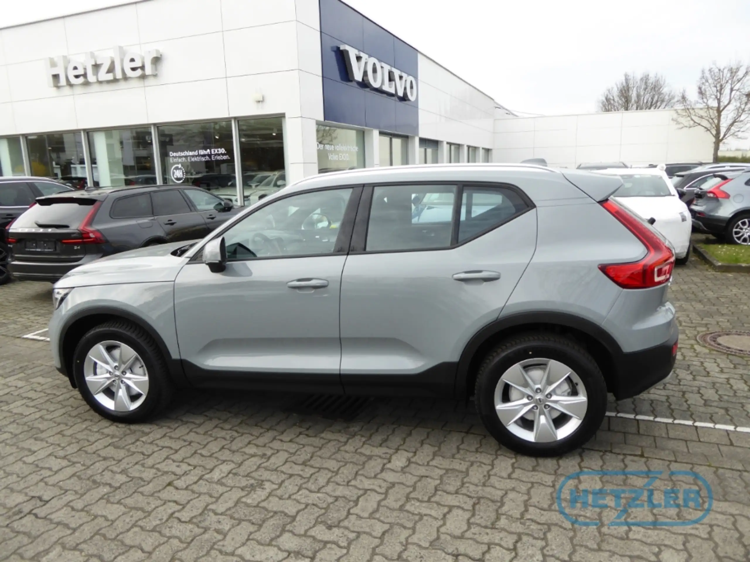 Volvo - XC40