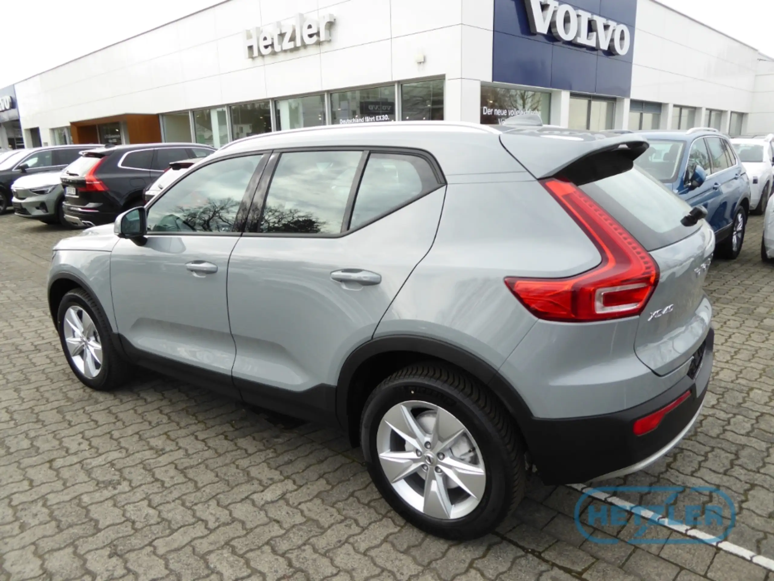 Volvo - XC40