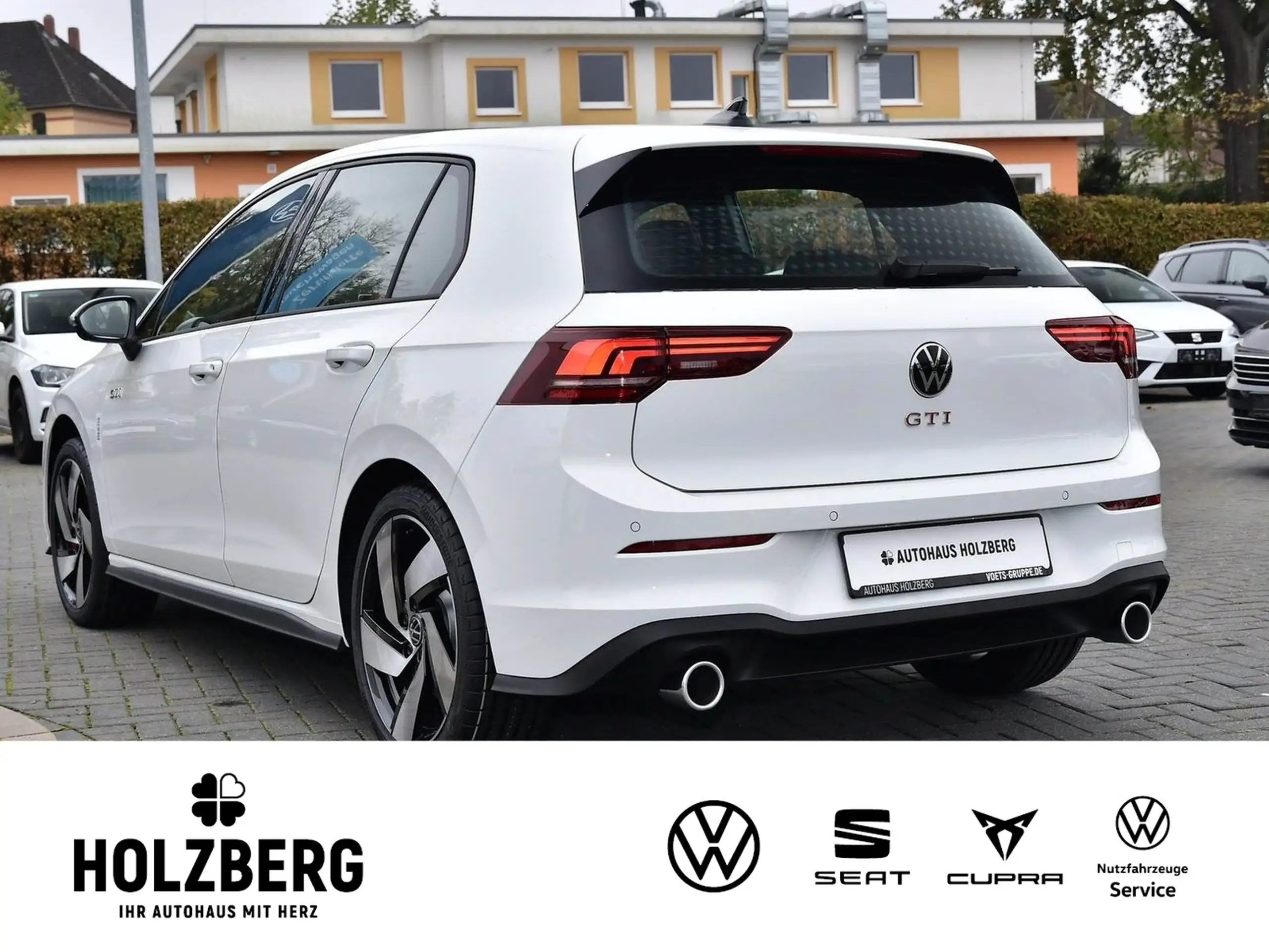 Volkswagen - Golf GTI