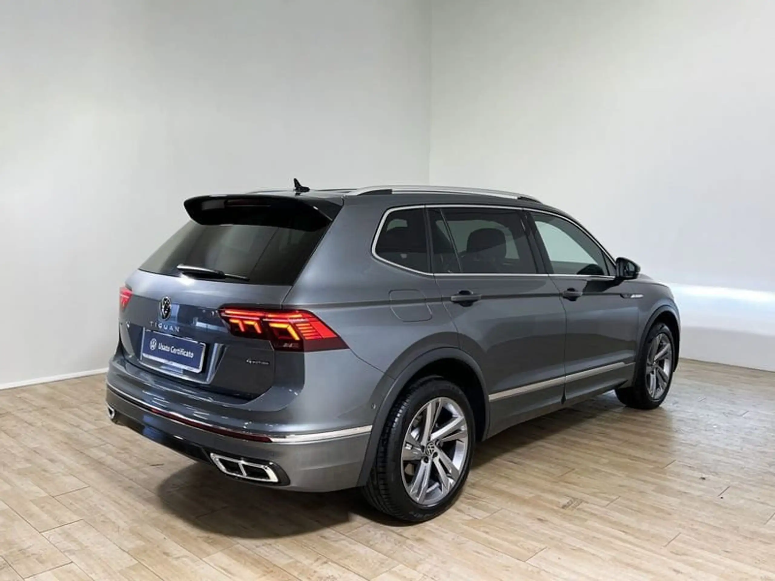 Volkswagen - Tiguan Allspace