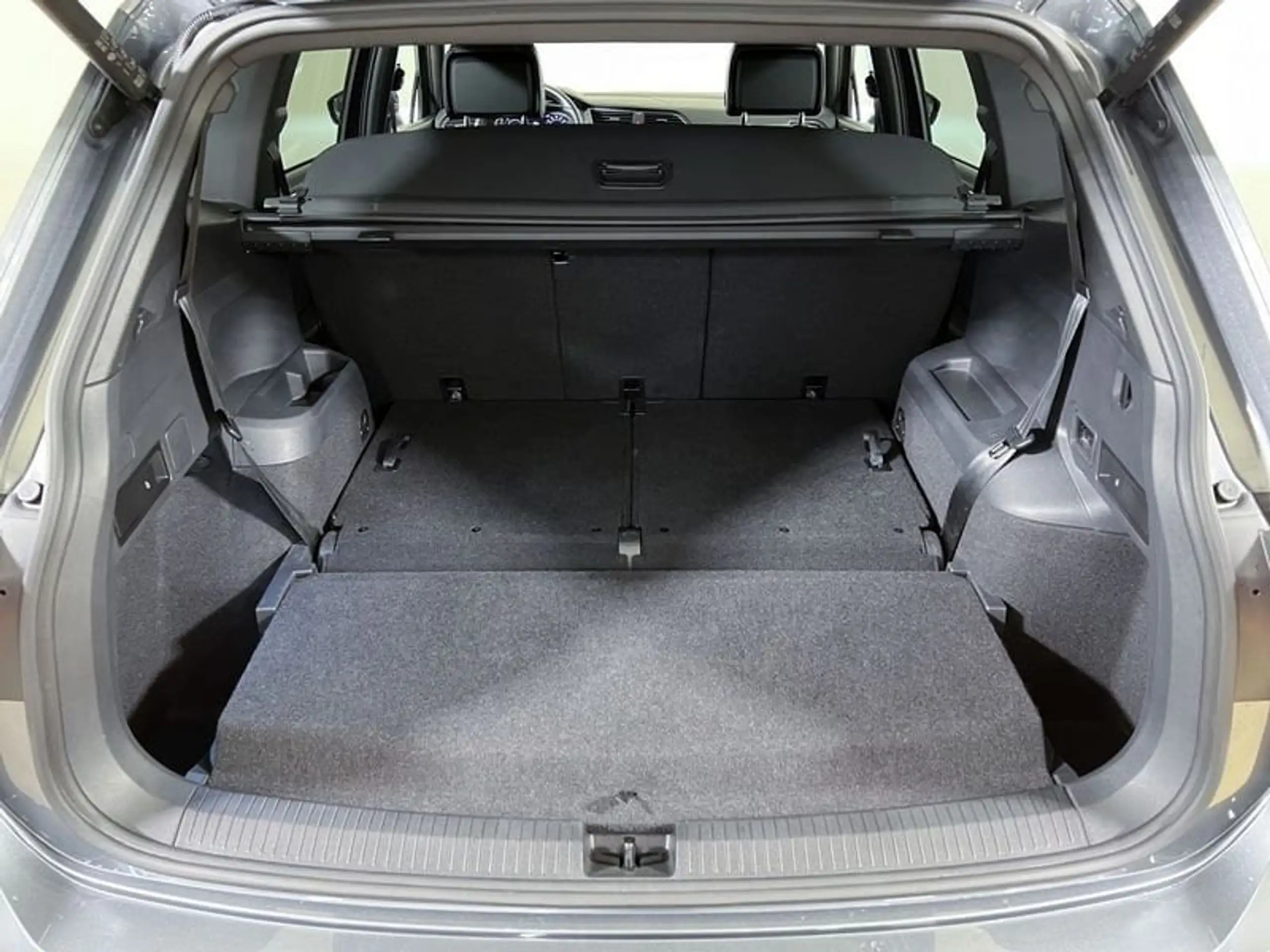 Volkswagen - Tiguan Allspace