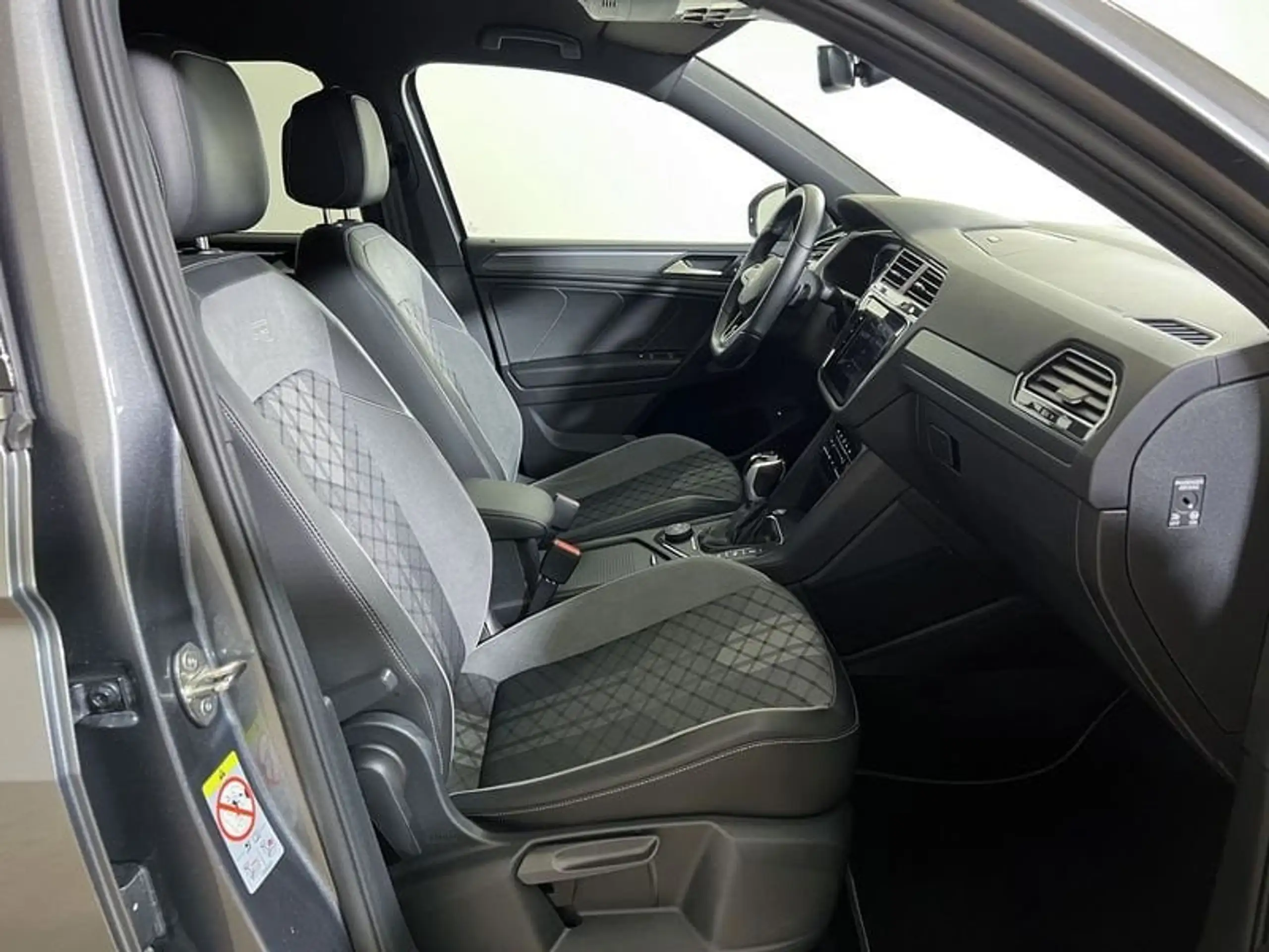 Volkswagen - Tiguan Allspace