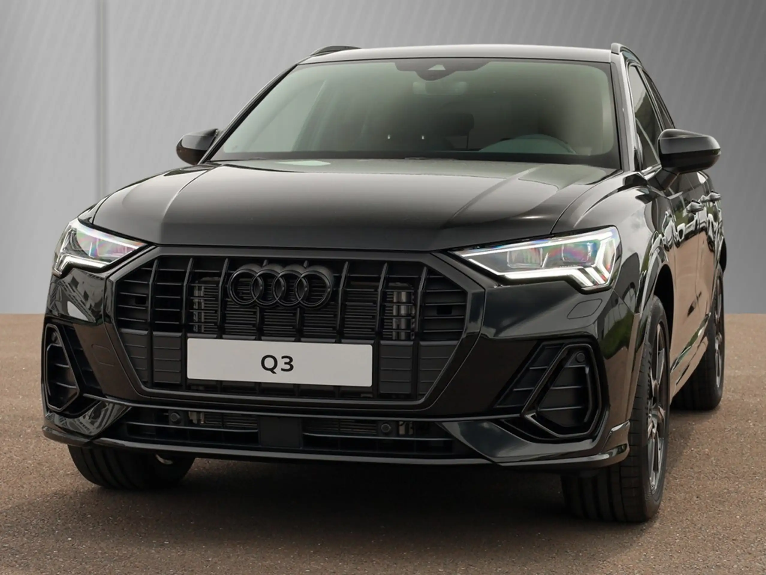 Audi - Q3