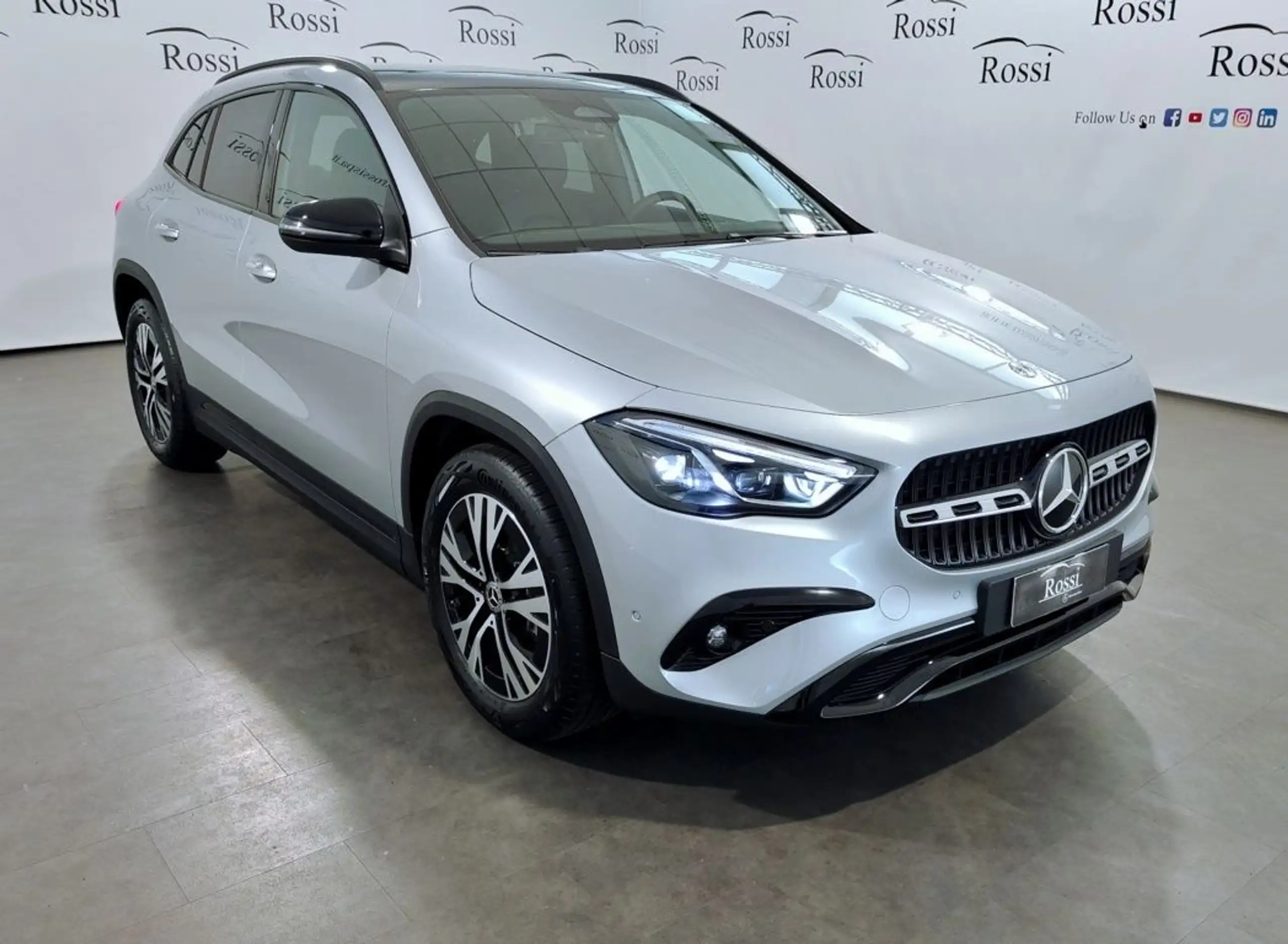 Mercedes-Benz - GLA 180