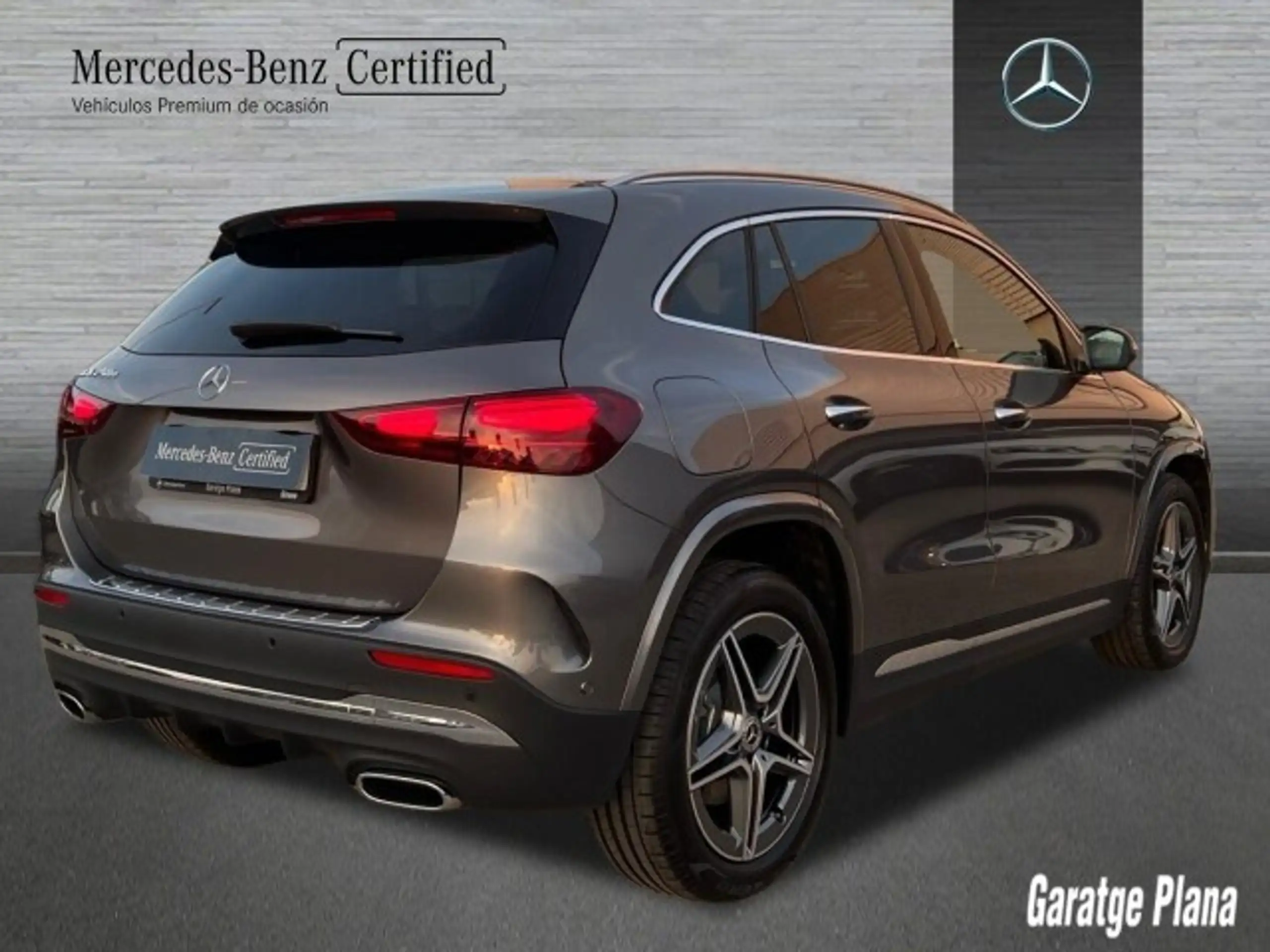 Mercedes-Benz - GLA 250